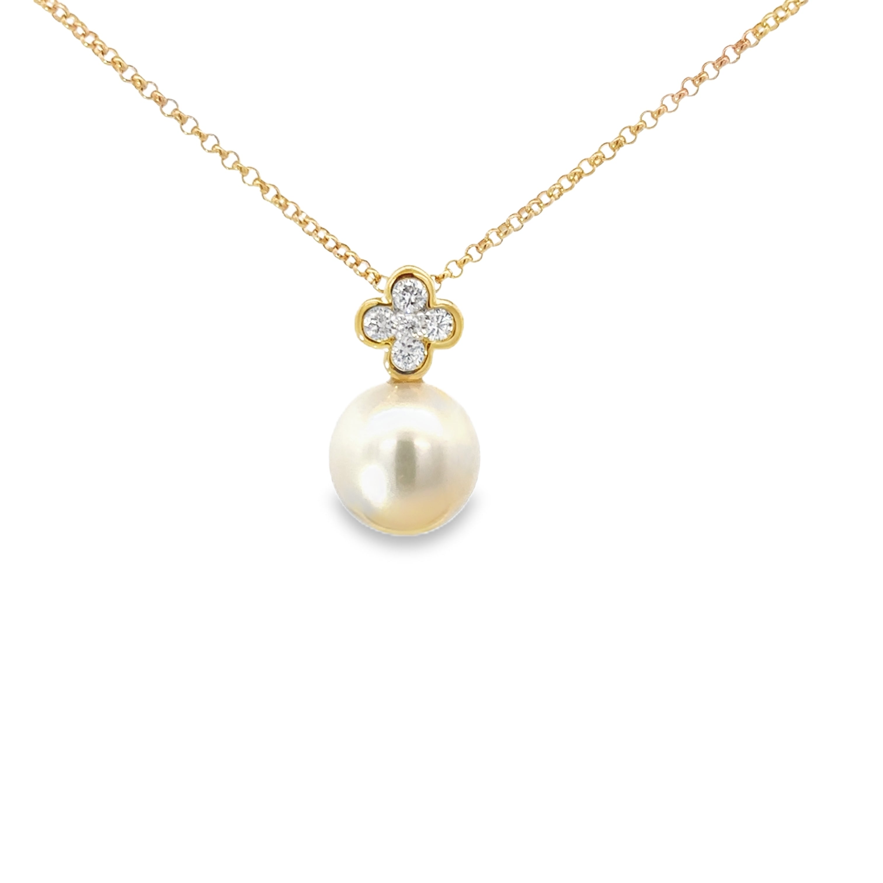D0.15CT 14KY MINI CLOVER AND PEARL 8MM NECKLACE