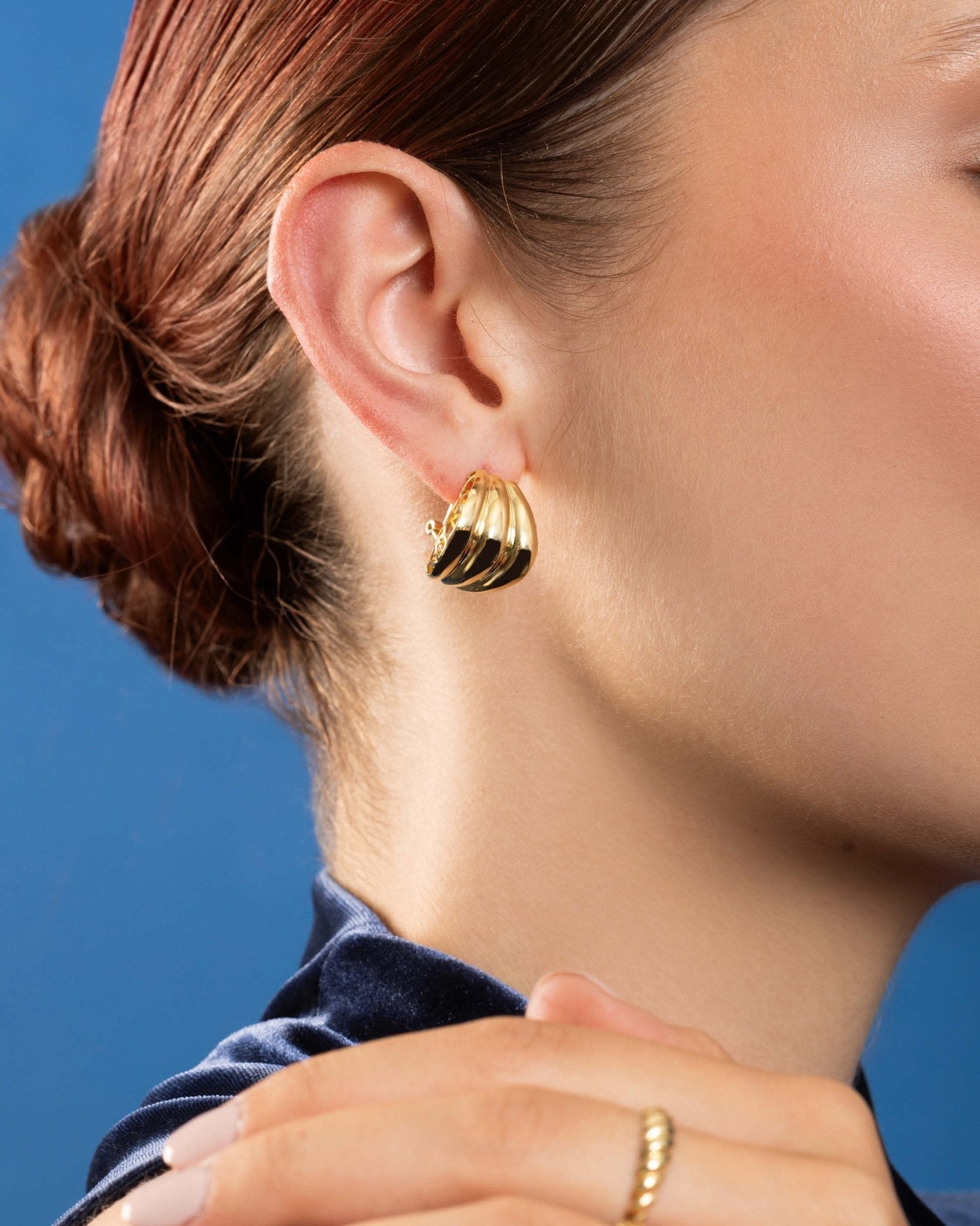 14KY CHUNKY TRIPLE ROW HUGGIES - C'SANTOS