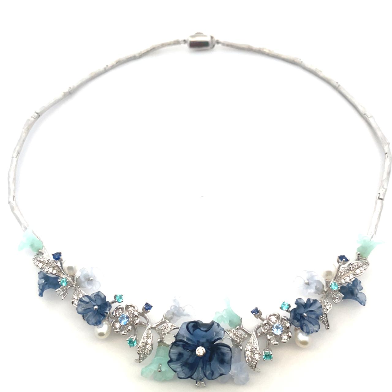 925SL CARVED ACRYLIC BLUE FLOWER TRANSLUCENT AND PEARL NECKLACE