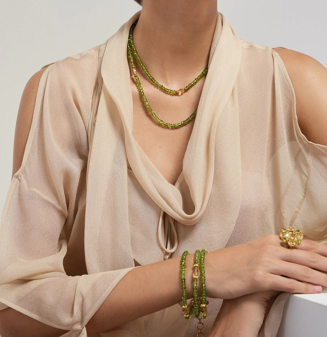 SAUTOIR NECKLACE 32INCH SET WITH 6MM FACTED PERIDOT RONDELLES AND OVAL FACTED CITRINES