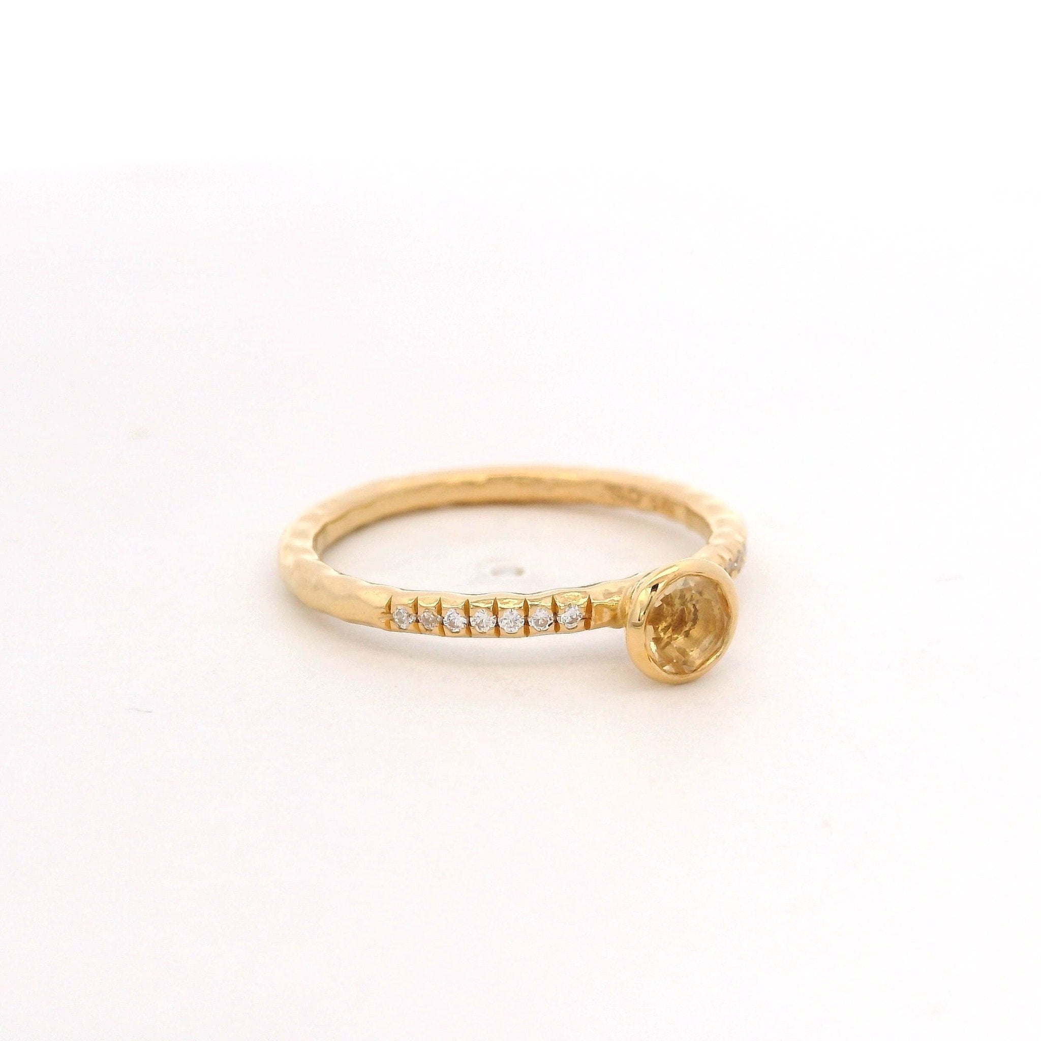 925YG BEZEL CITRINE SOLITARY RING T6.5 - C'SANTOS