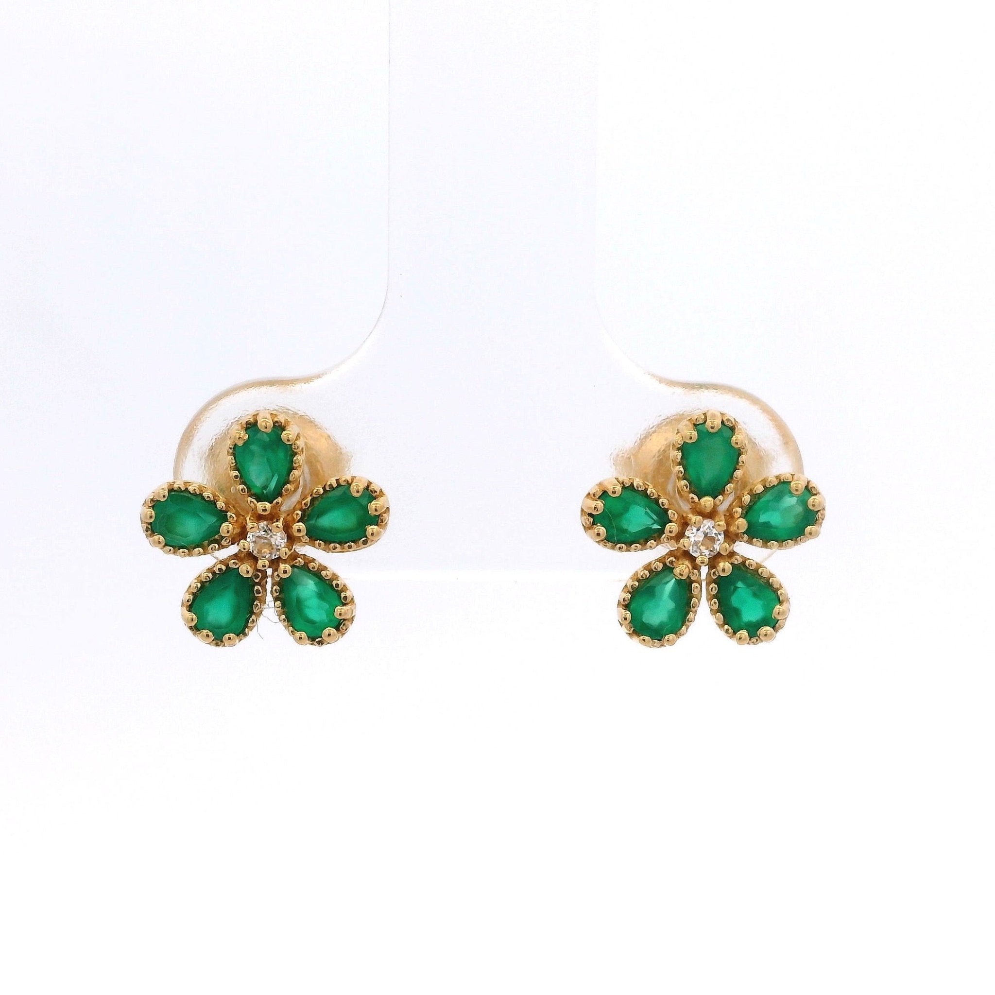 925YG FLOWER ONYX GREEN CENTER TOPAZ WHITE EARRINGS - C'SANTOS