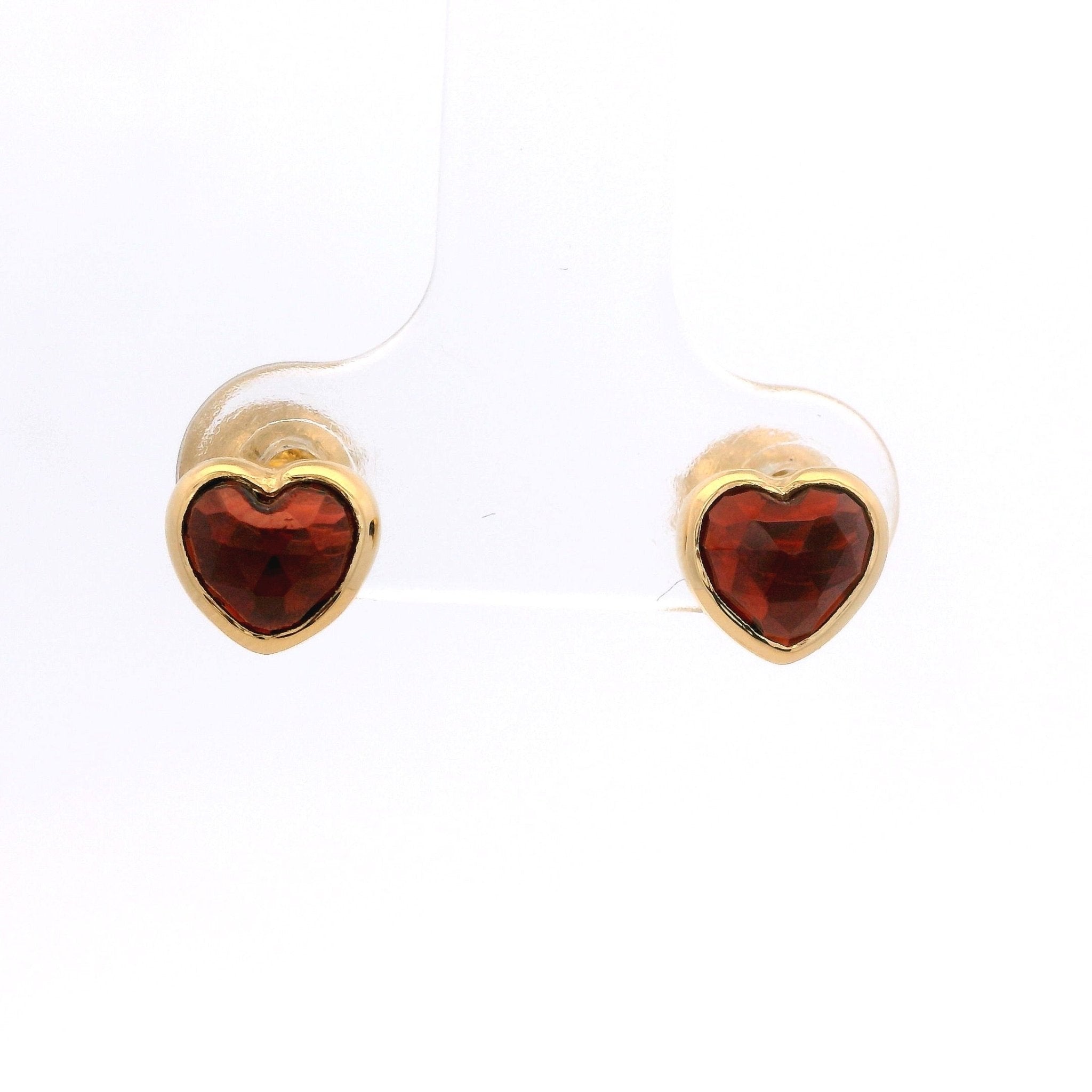 925YG HEART CABUCHON GARNET EARRINGS - C'SANTOS