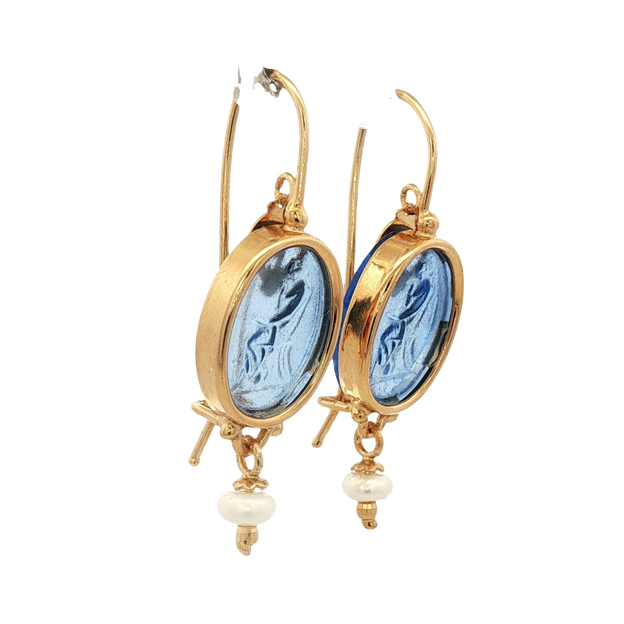 925YG SITTING LADY BLUE WITH PEARL EARRINGS - C'SANTOS