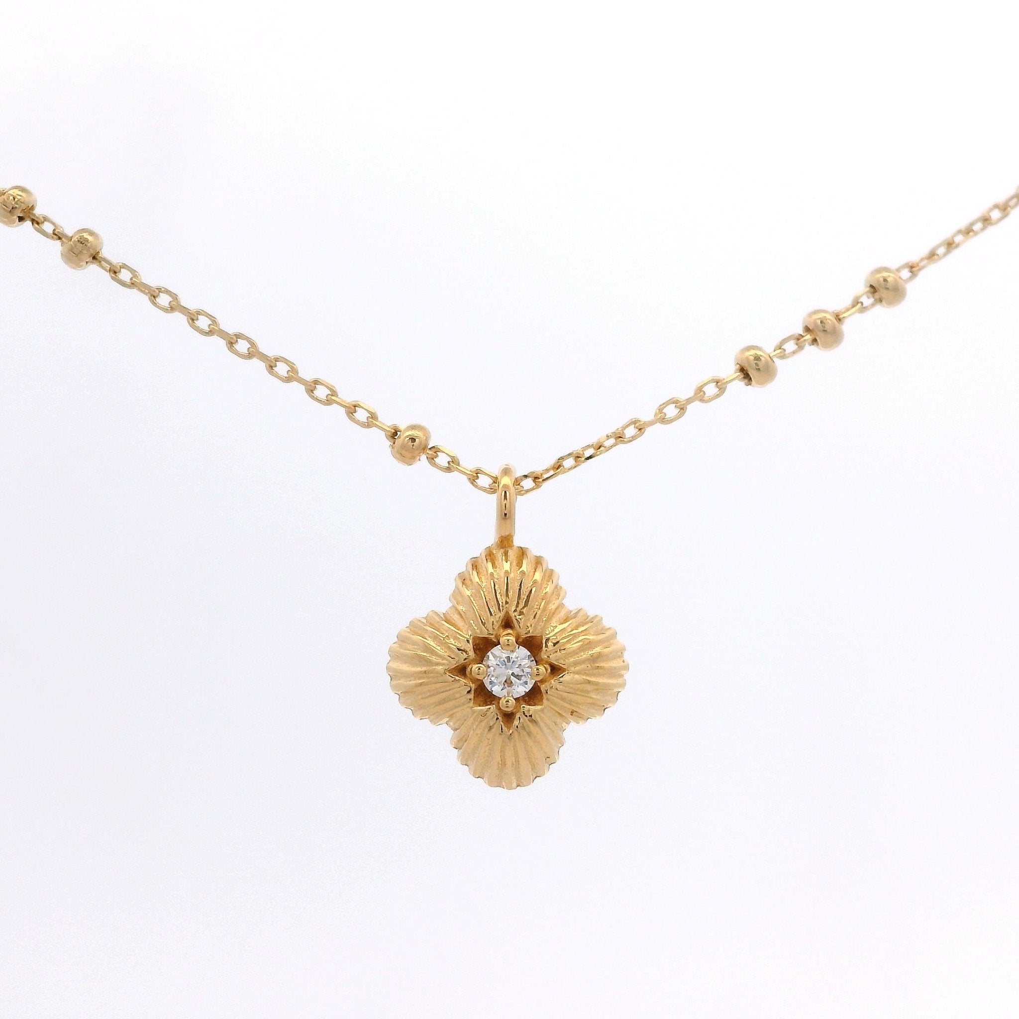 925YG TEXTURE CLOVER CENTER CZ NECKLACE - C'SANTOS