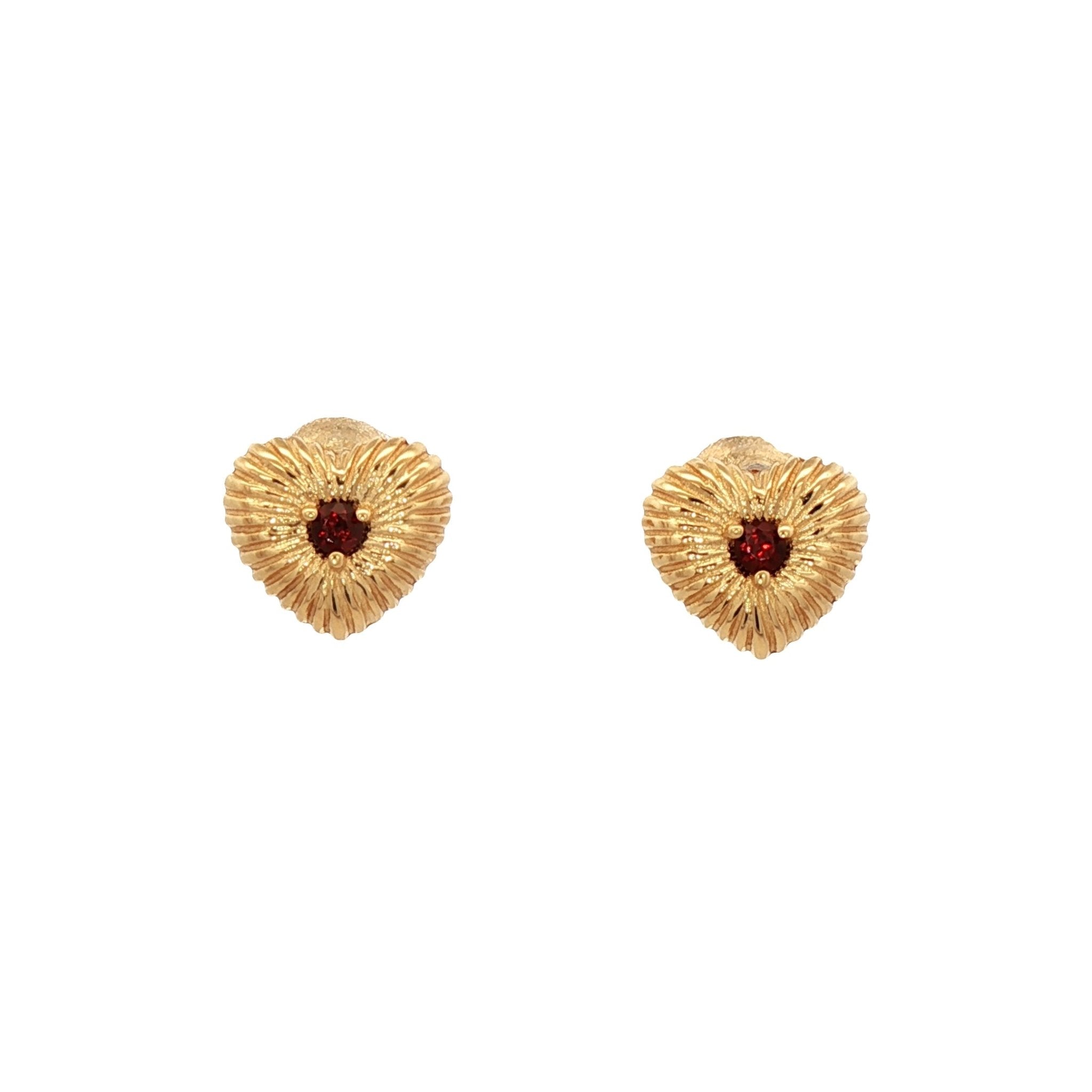 925YG TEXTURE HEART CENTER GARNET EARRINGS - C'SANTOS