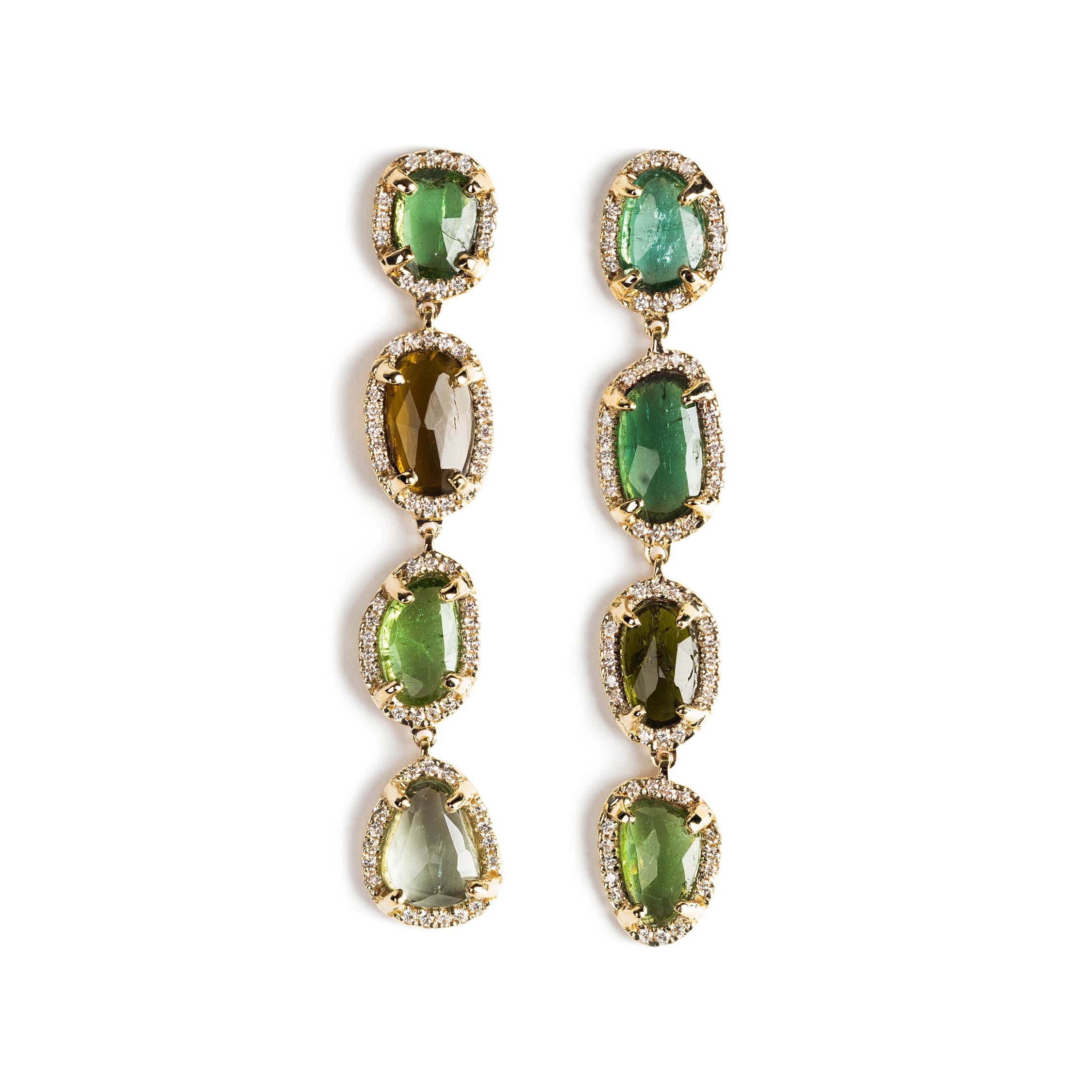 D0.71 CT ARETES ORO AMARILLO 14KT CON TURMALINAS VERDES