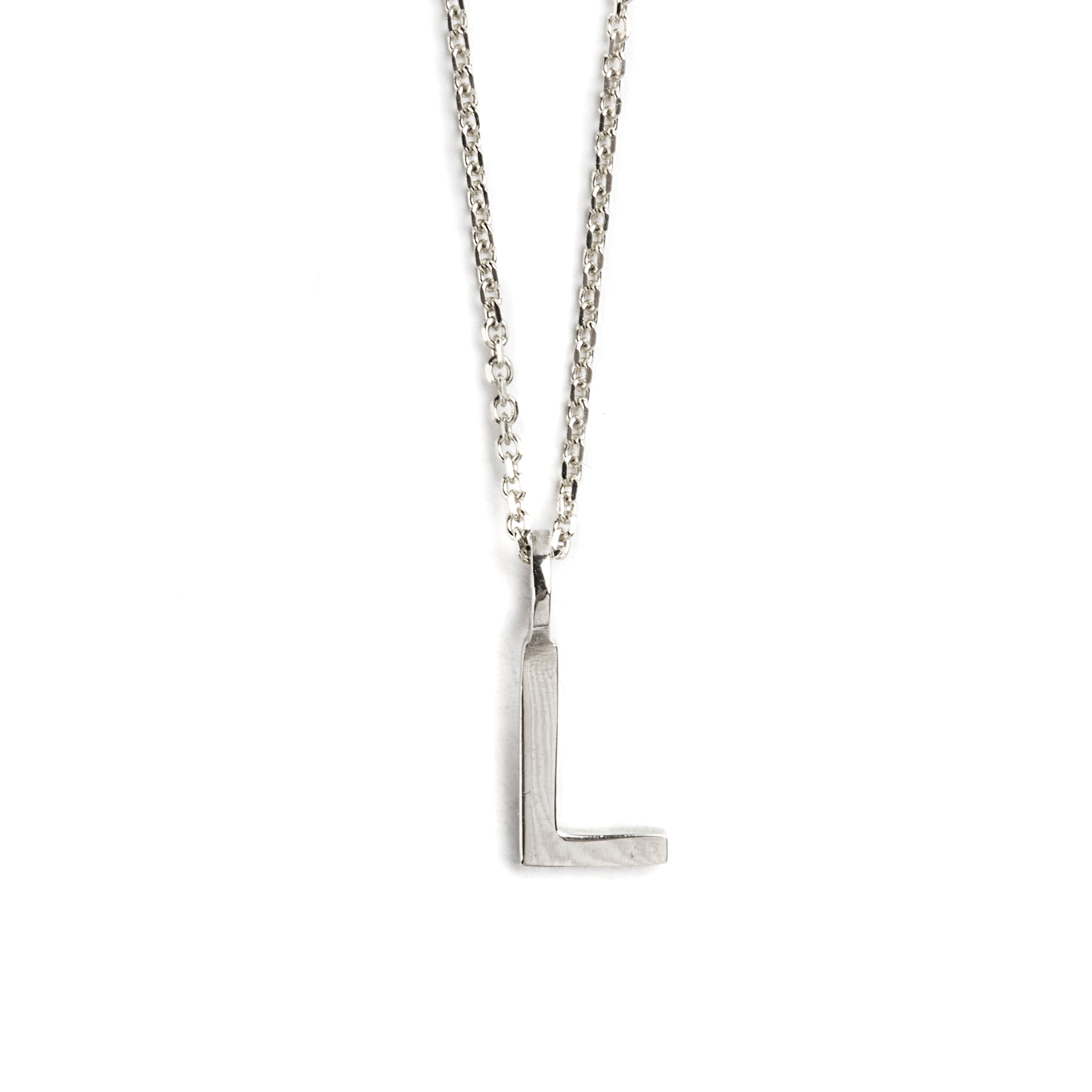 DIJE LETRA L DE ORO BLANCO DE 14K