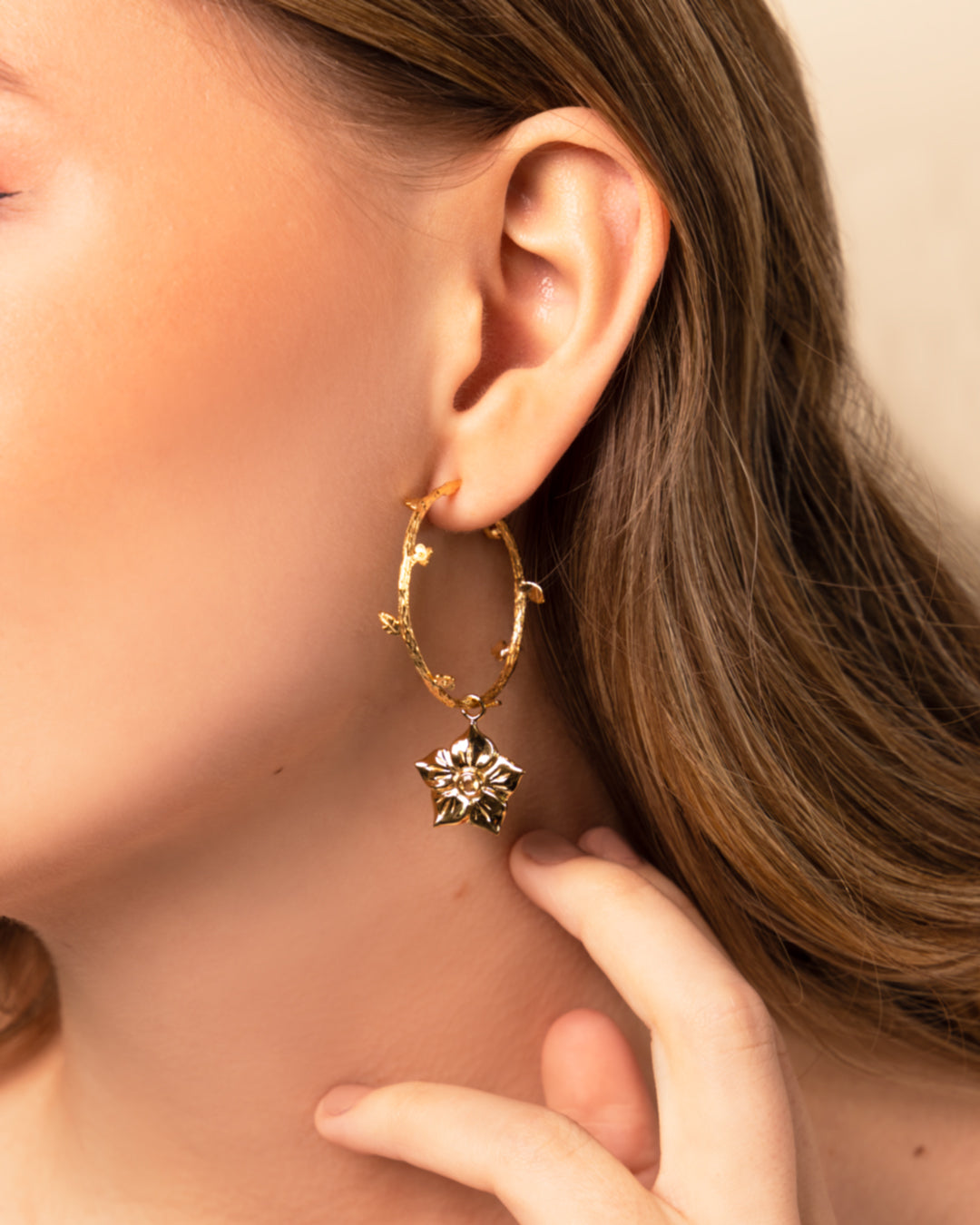 925 GOLD PLATED CITRINE HOOP FLOWER