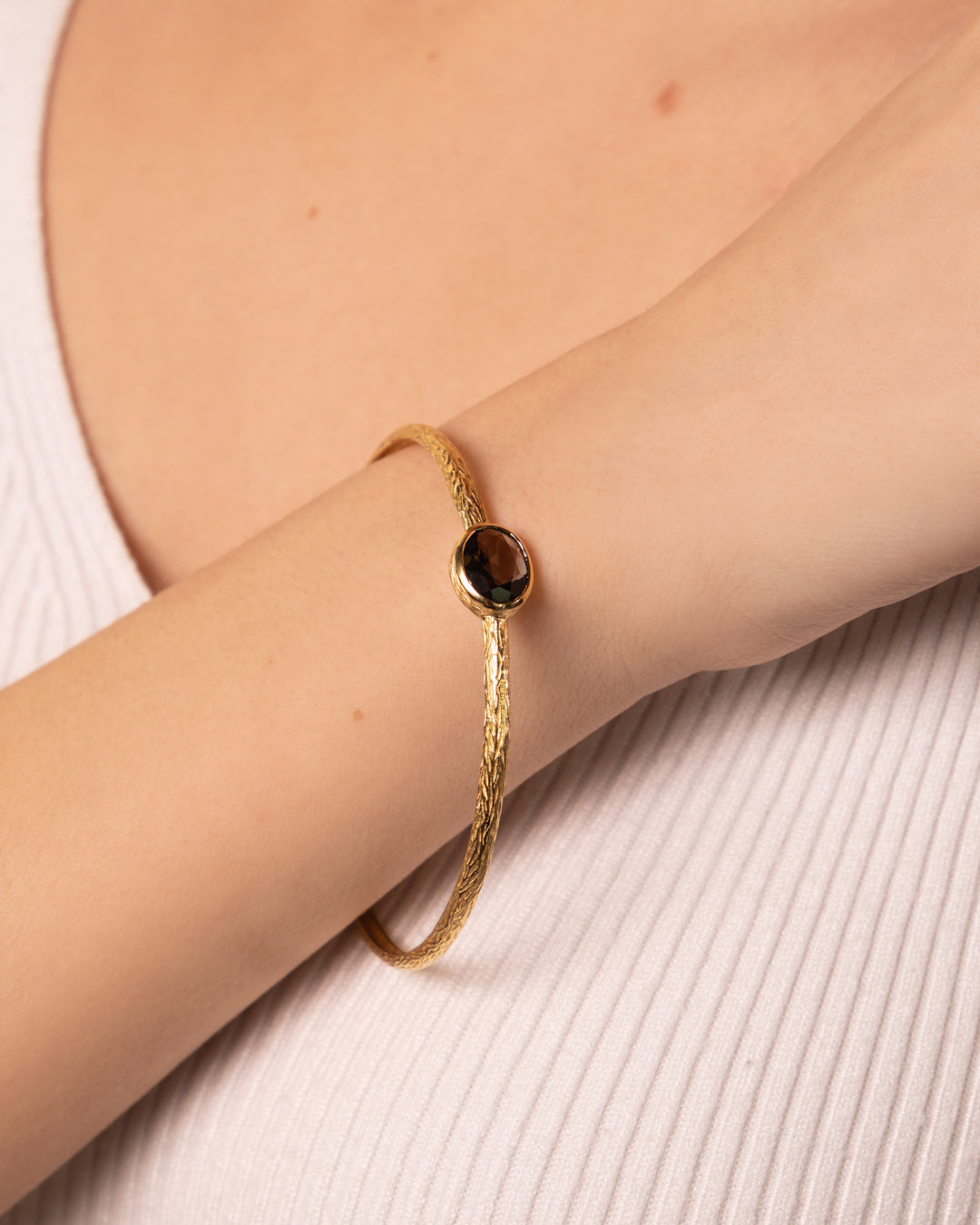 925 GOLD PLATED SMOKY QUARZ BANGLE