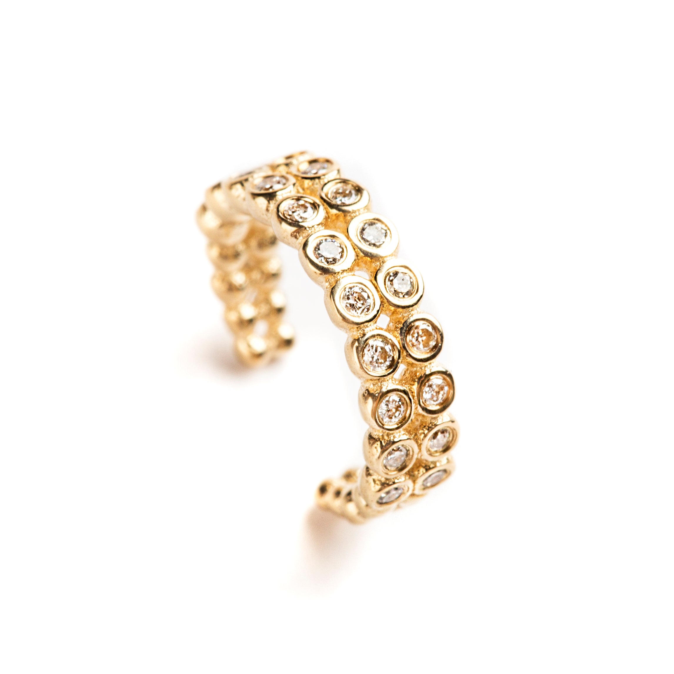 EAR CUFF CON DIAMANTES EN ORO AMARILLO DE 14K