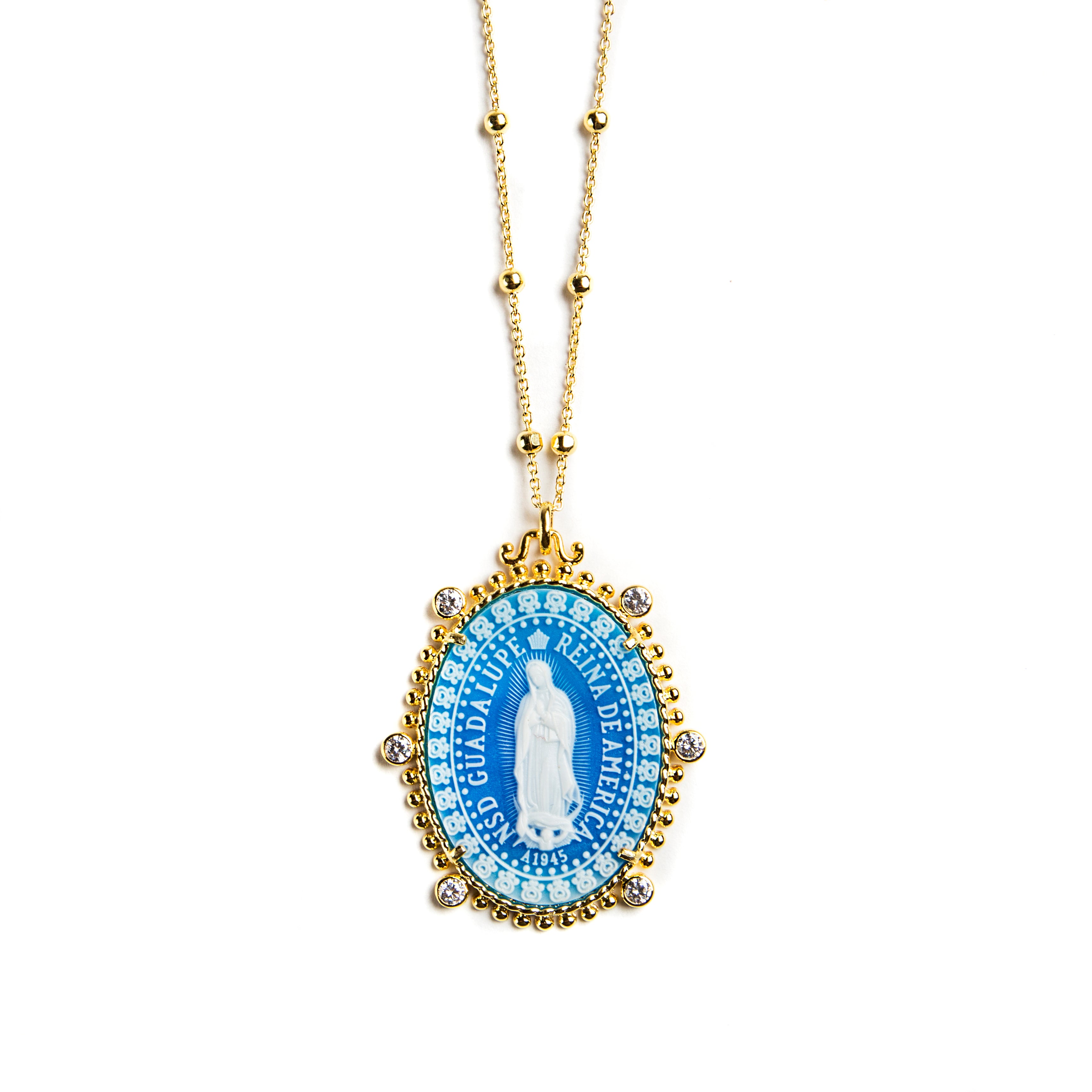 COLLAR CON CAMAFEO DE LA VIRGEN DE GUDALUPE EN AGATA AZUL MONTADO EN PLATA 925 CON BAÑO DE ORO AMARILLO