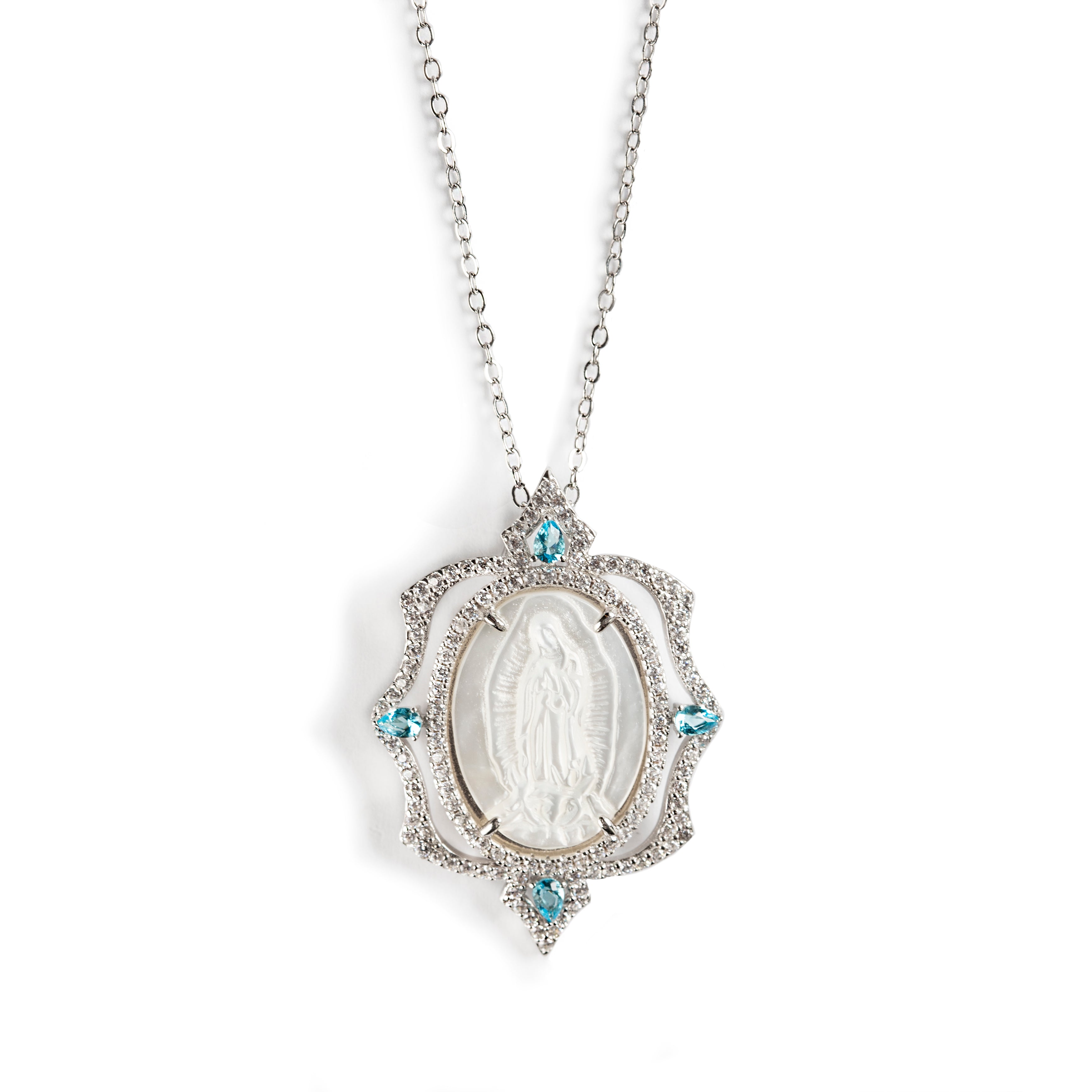 COLLAR CON VIRGEN DE GUADALUPE EN CONCHA NACAR CON CRISTALES EN PLATA 925