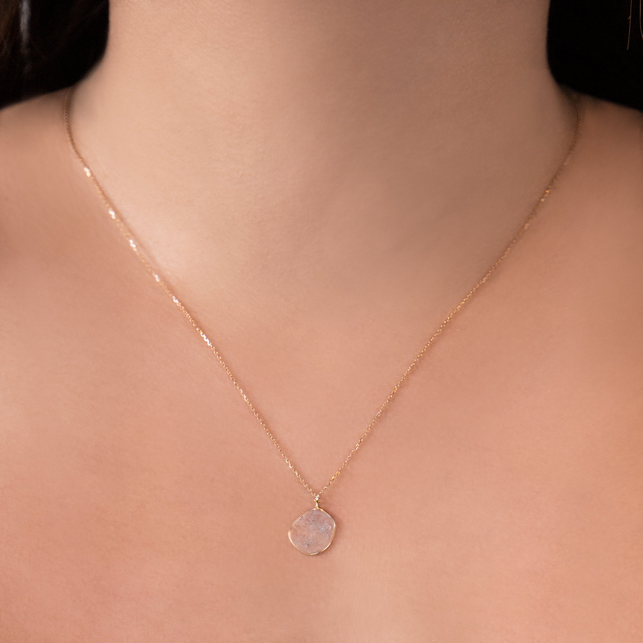 SLICED DIAMOND PENDANT SET IN 14K YELLOW GOLD