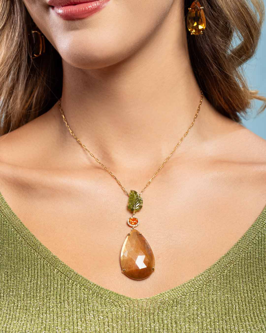 MOONRISE MAPLE NECKLACE