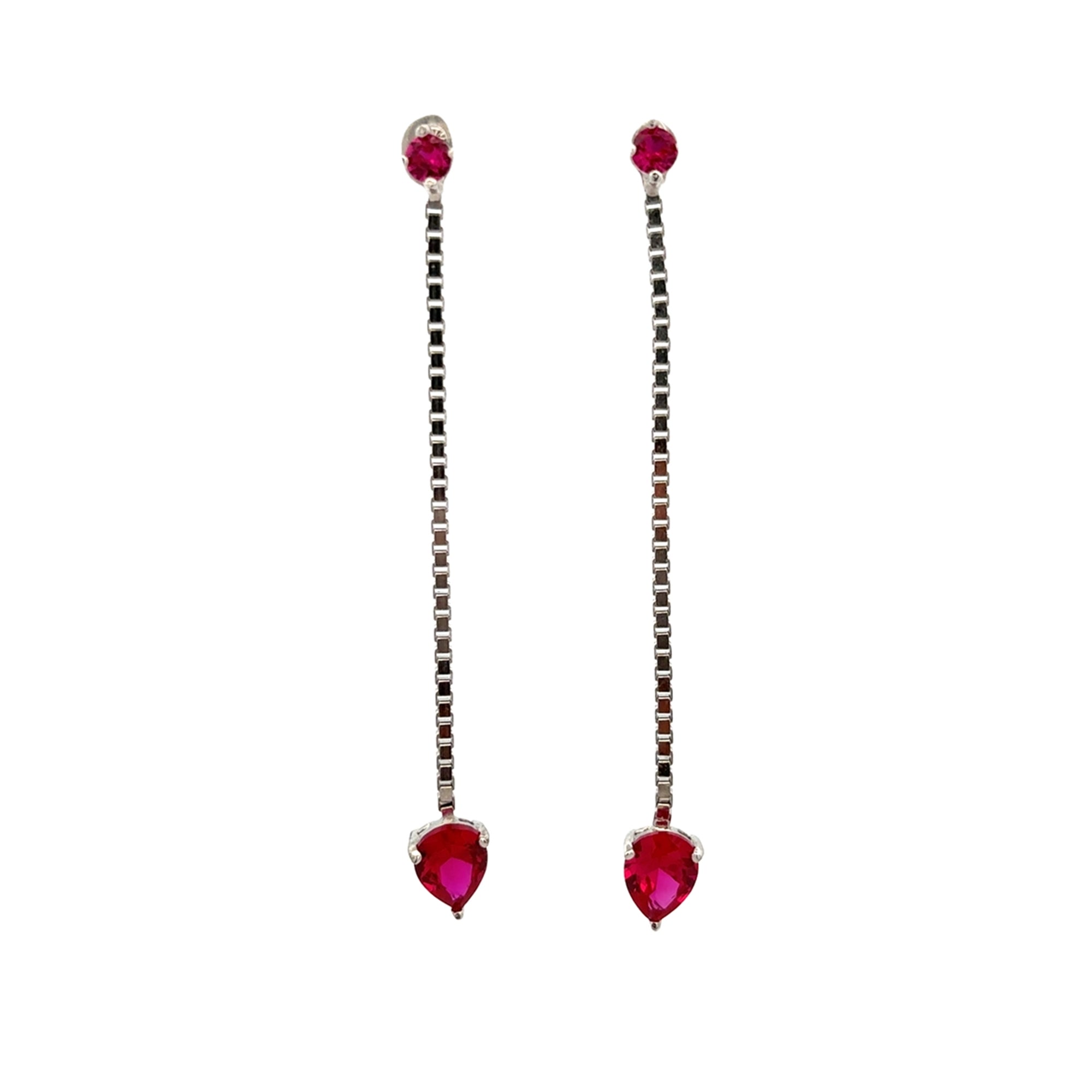 ARETES LARGOS CON CRISTALES ROJOS EN PLATA 925