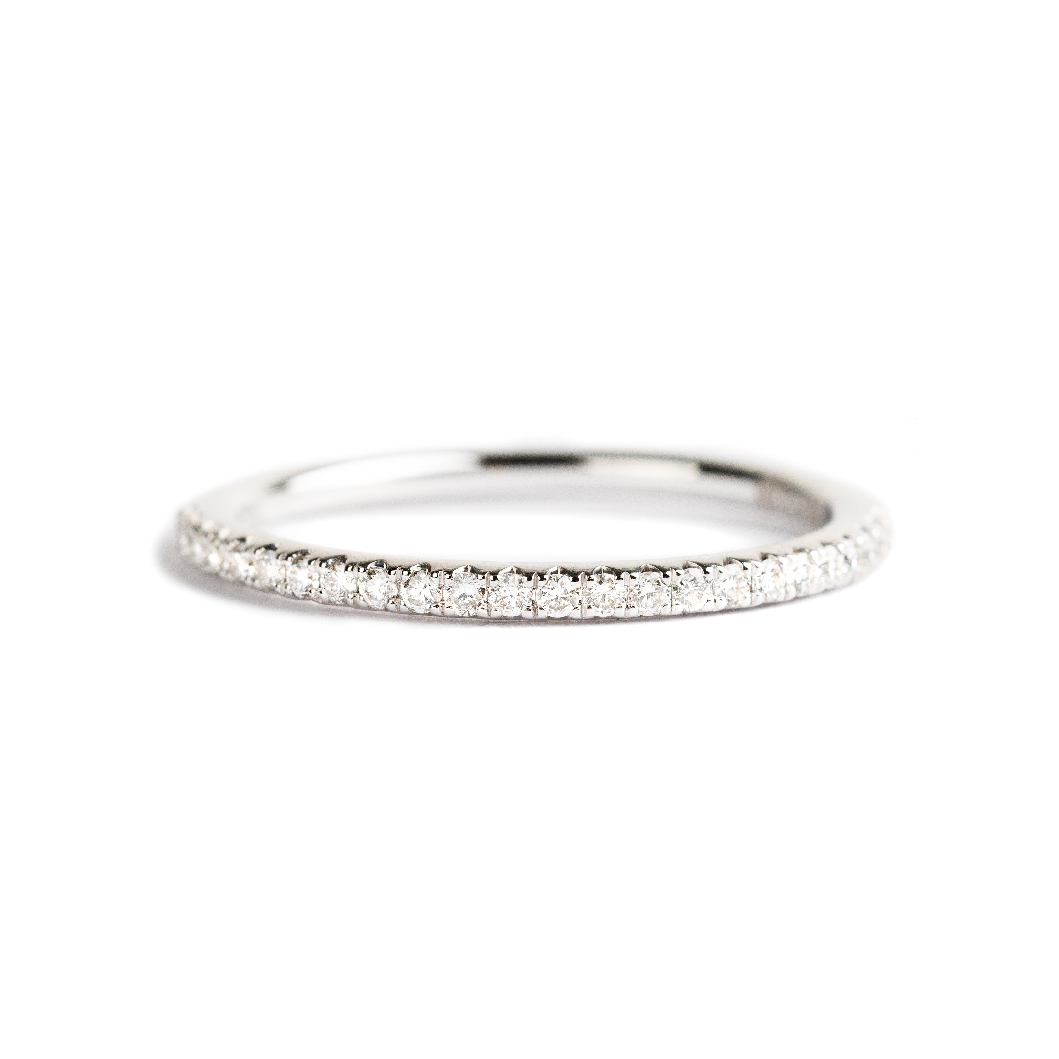 DIAMOND INFINITY WEDDING BAND SET IN 14K WHITE GOLD