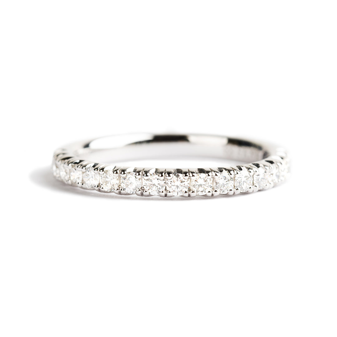 DIAMOND WEDDING BAND SET IN 14K WHITE GOLD