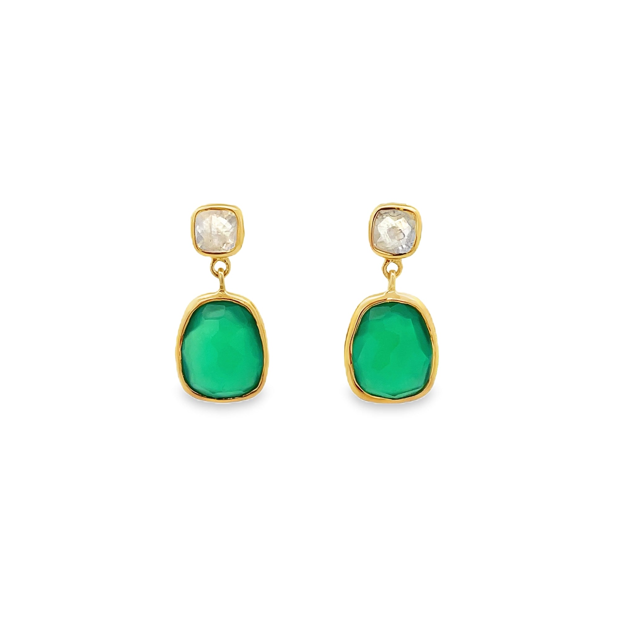 GREEN ONYX AND MOONSTONE EARRINGS SET IN 925 GOLD PLATED