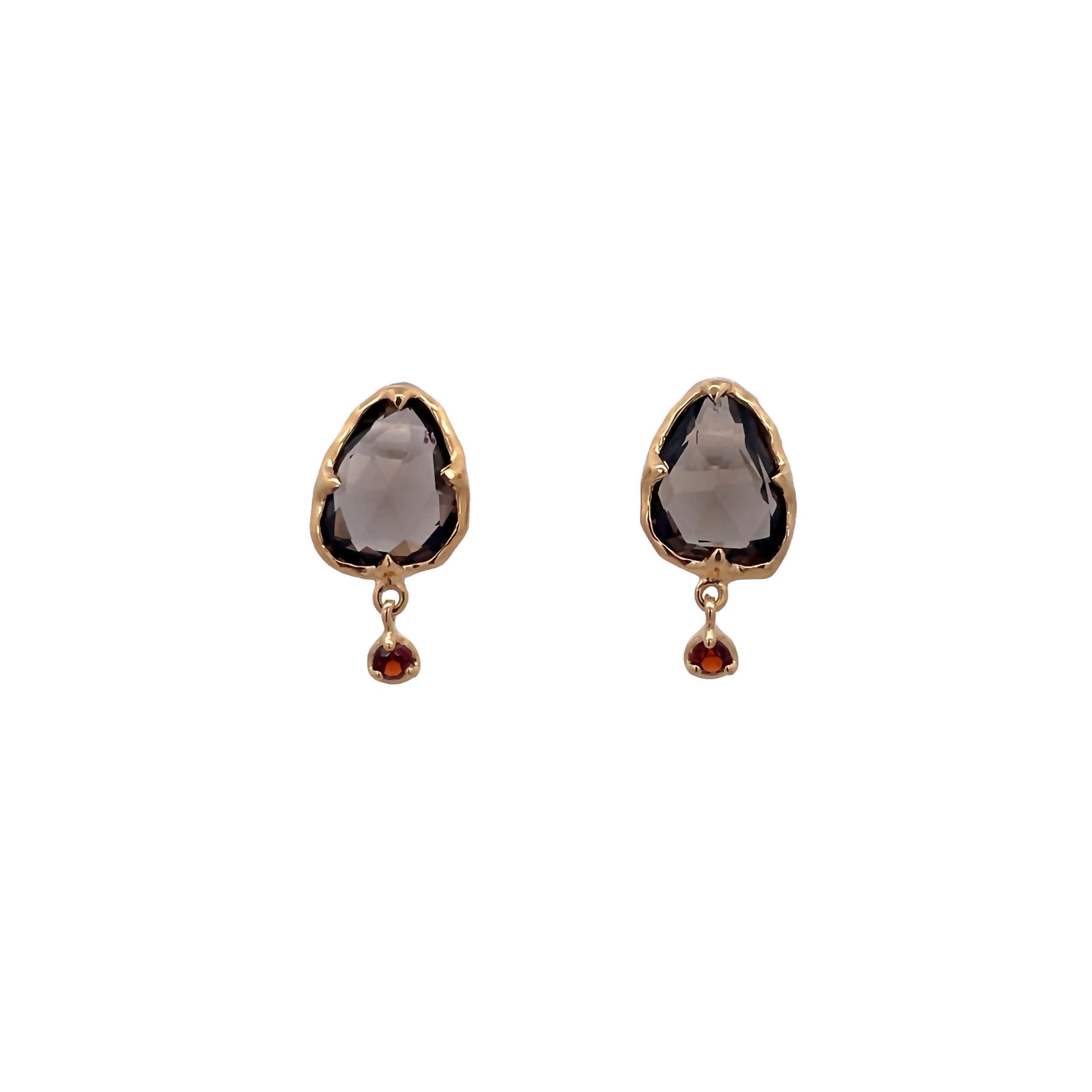 IRREGULAR SMOKY QUARTZ AND GARNET EARRINGS SET IN 925 GOLD PLATED