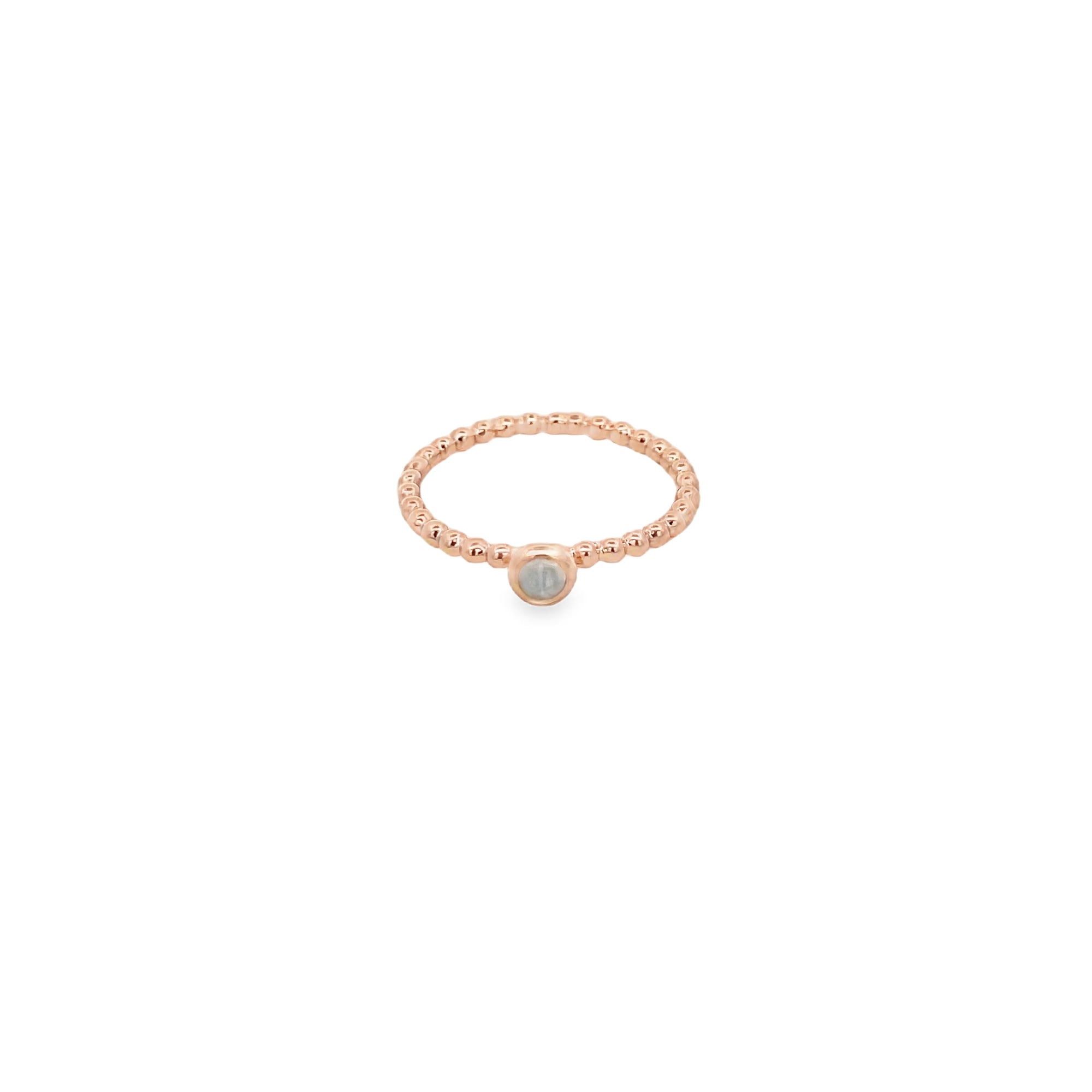 ANILLO CON BISEL DE CUENTAS DE PIEDRA LUNAR BAÑADO EN ORO ROSA 925