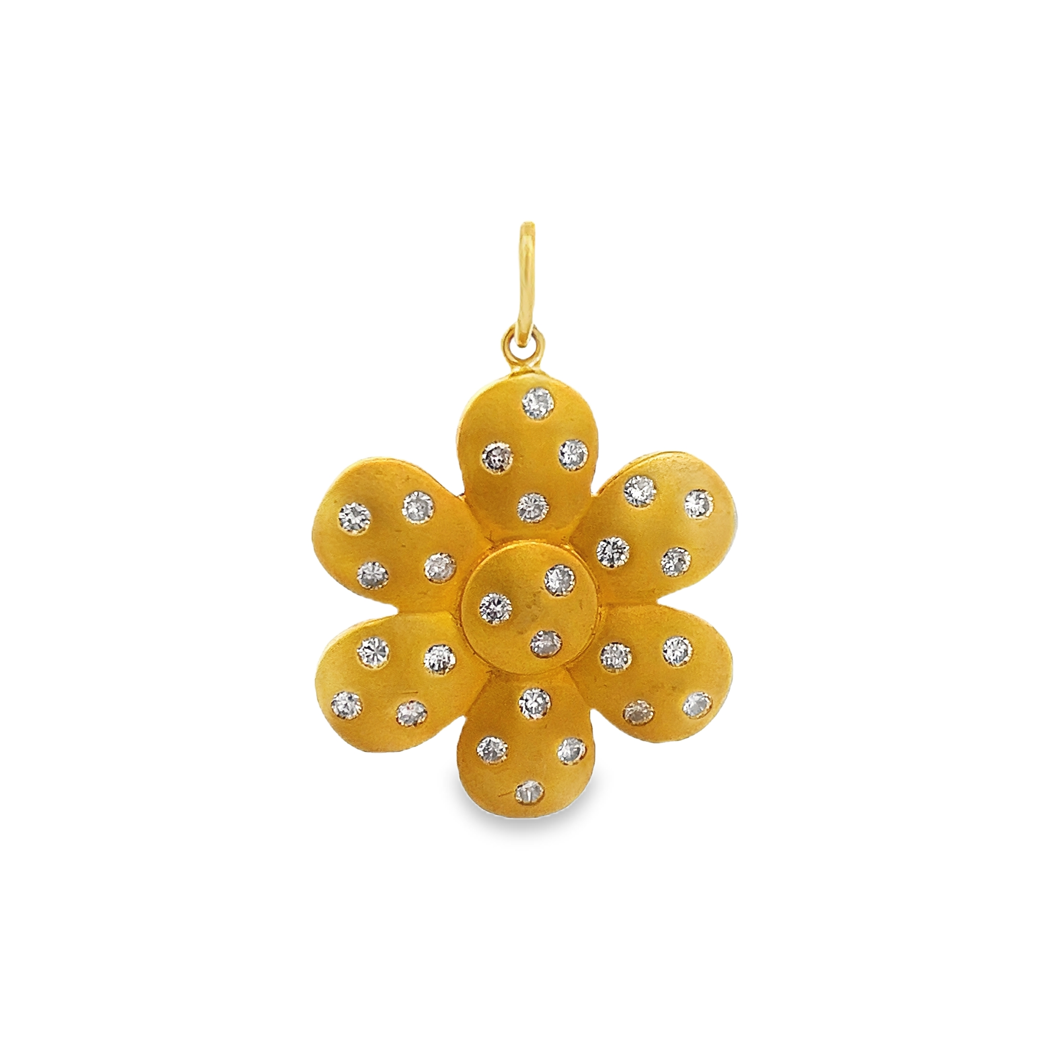 CHARM FLOR CON DIAMANTES EN MONTURA EN ORO AMARILLO MATE DE 14 K