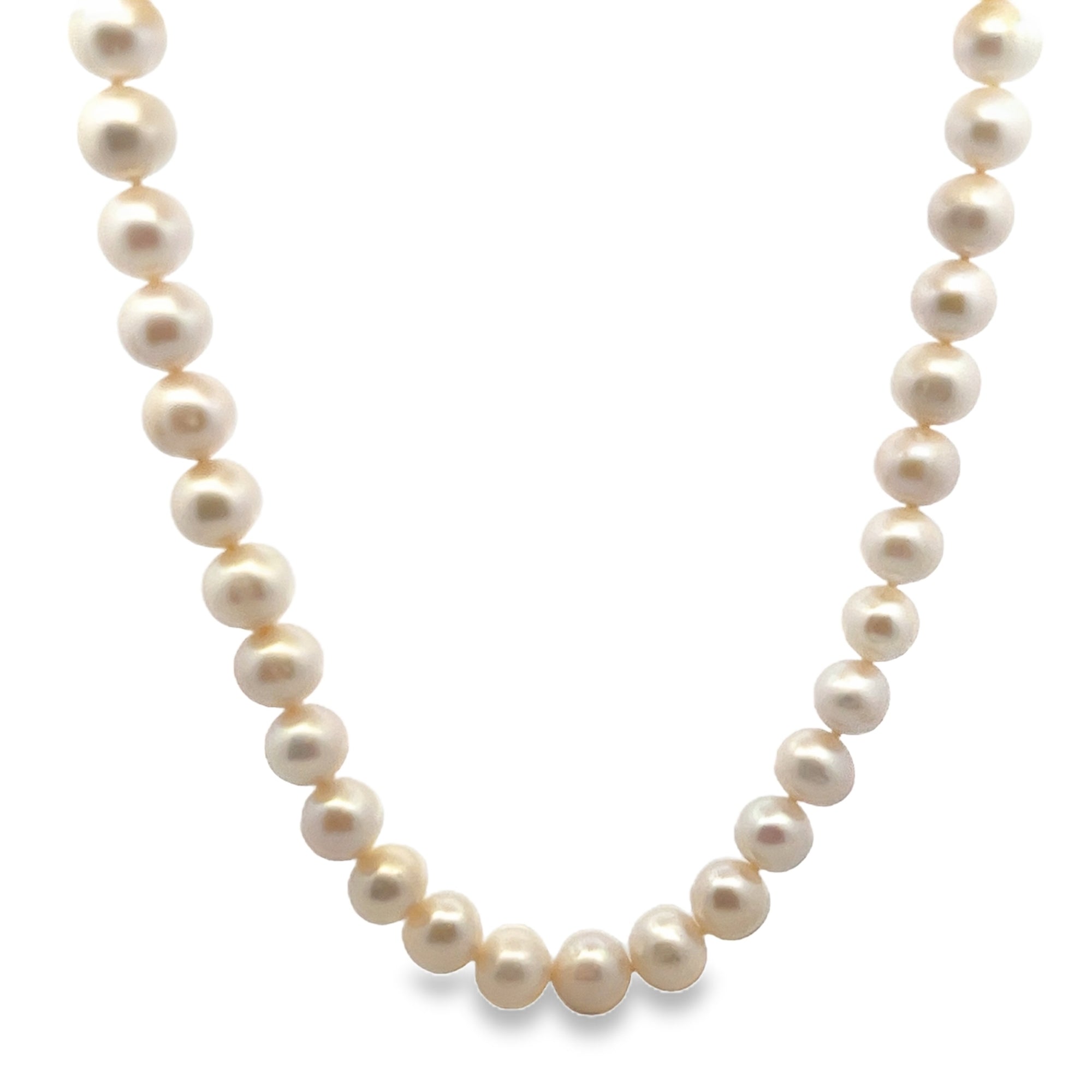 WHITE PEARL NECKLACE WITH SILVER CLASP