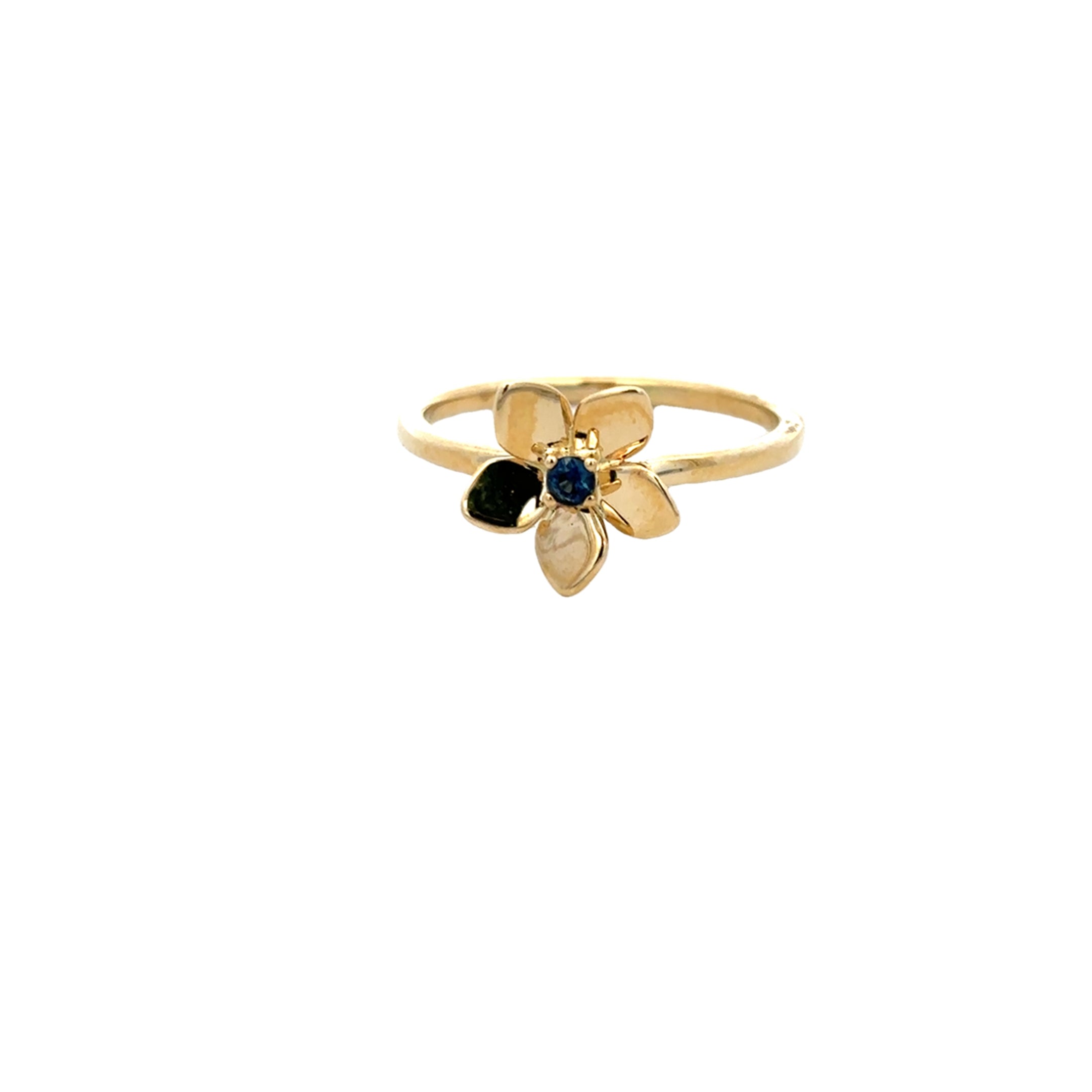 SMALL BLUE SAPPHIRE FLOWER RING SET IN 14K YELLOW GOLD