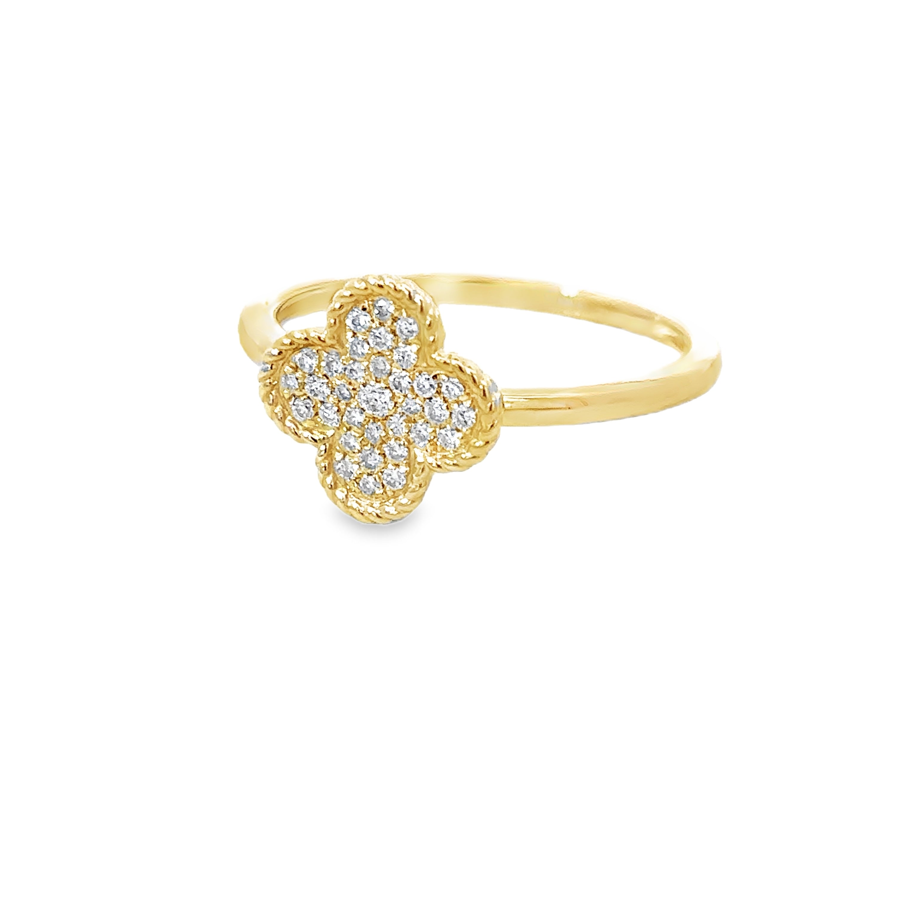 DIAMOND PAVÉ CLOVER RING SET IN 14K YELLOW GOLD