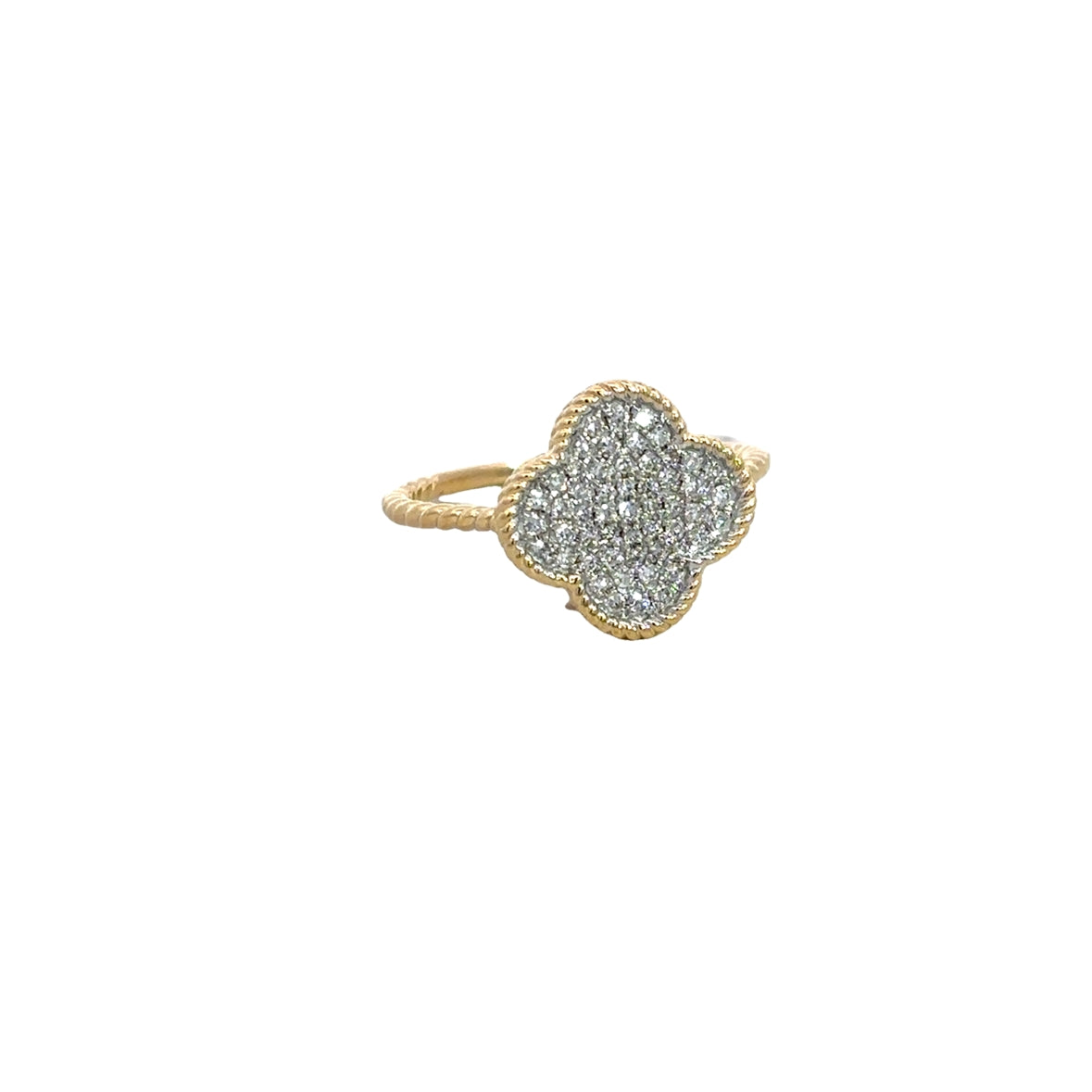 DIAMOND PAVÉ CLOVER RING SET IN 14K YELLOW GOLD