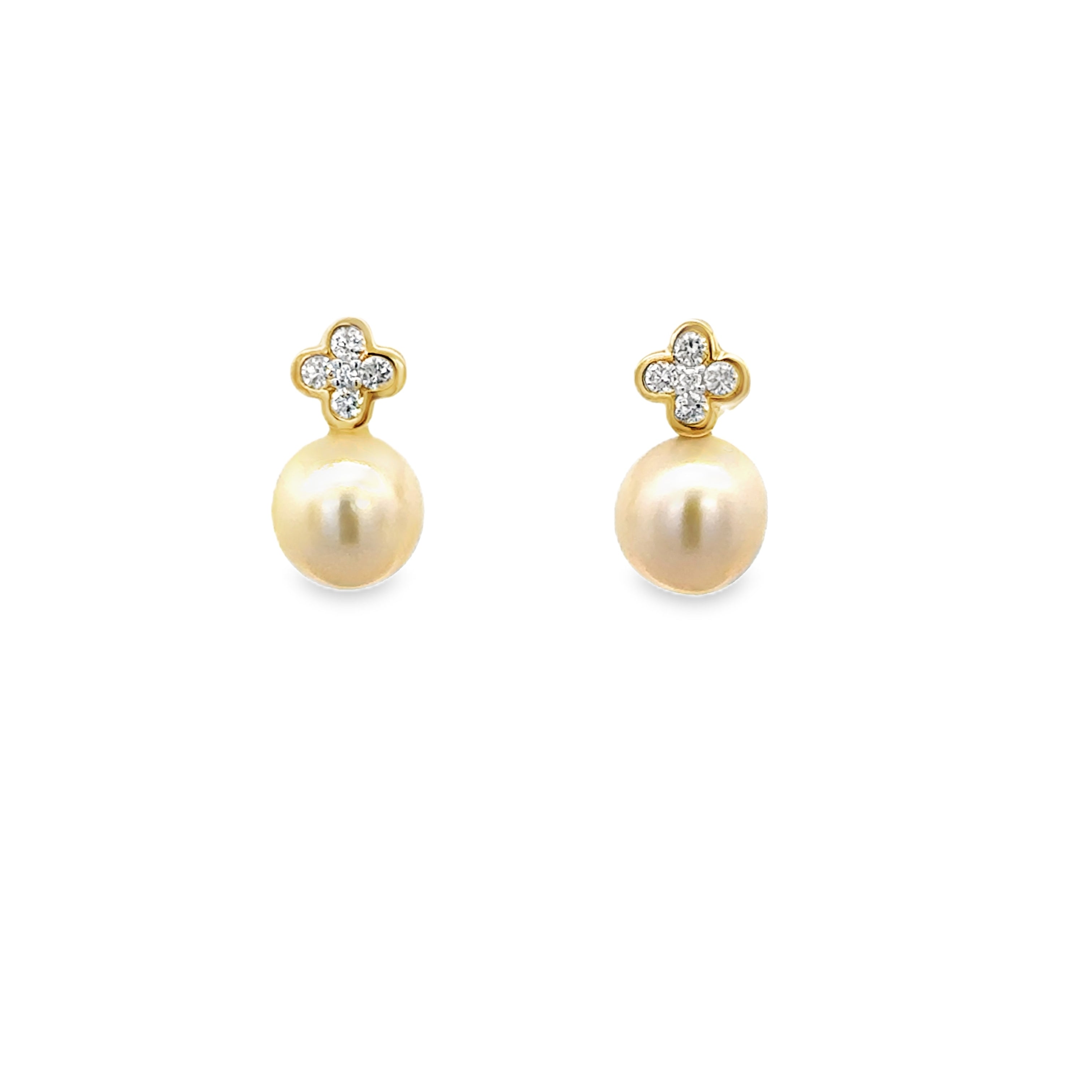 DIAMOND MINI CLOVER WITH PEARLS SET IN 14K YELLOW GOLD