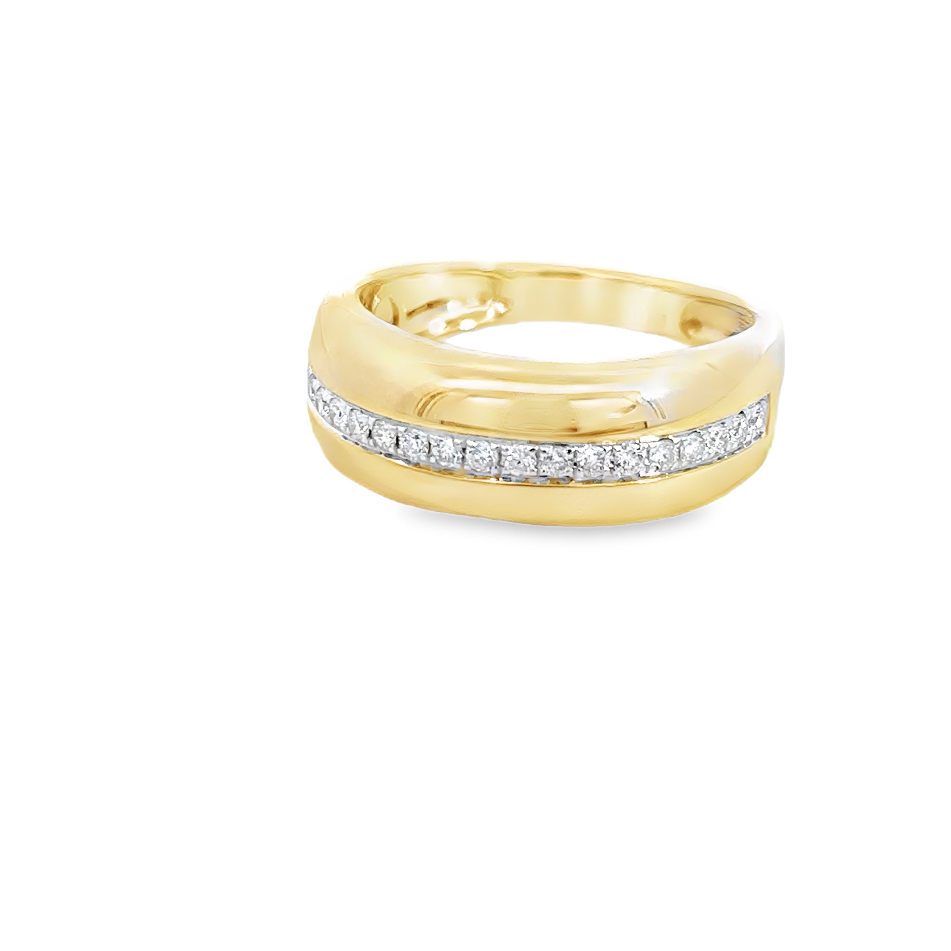 DIAMOND ROW RING SET IN 14K YELLOW GOLD