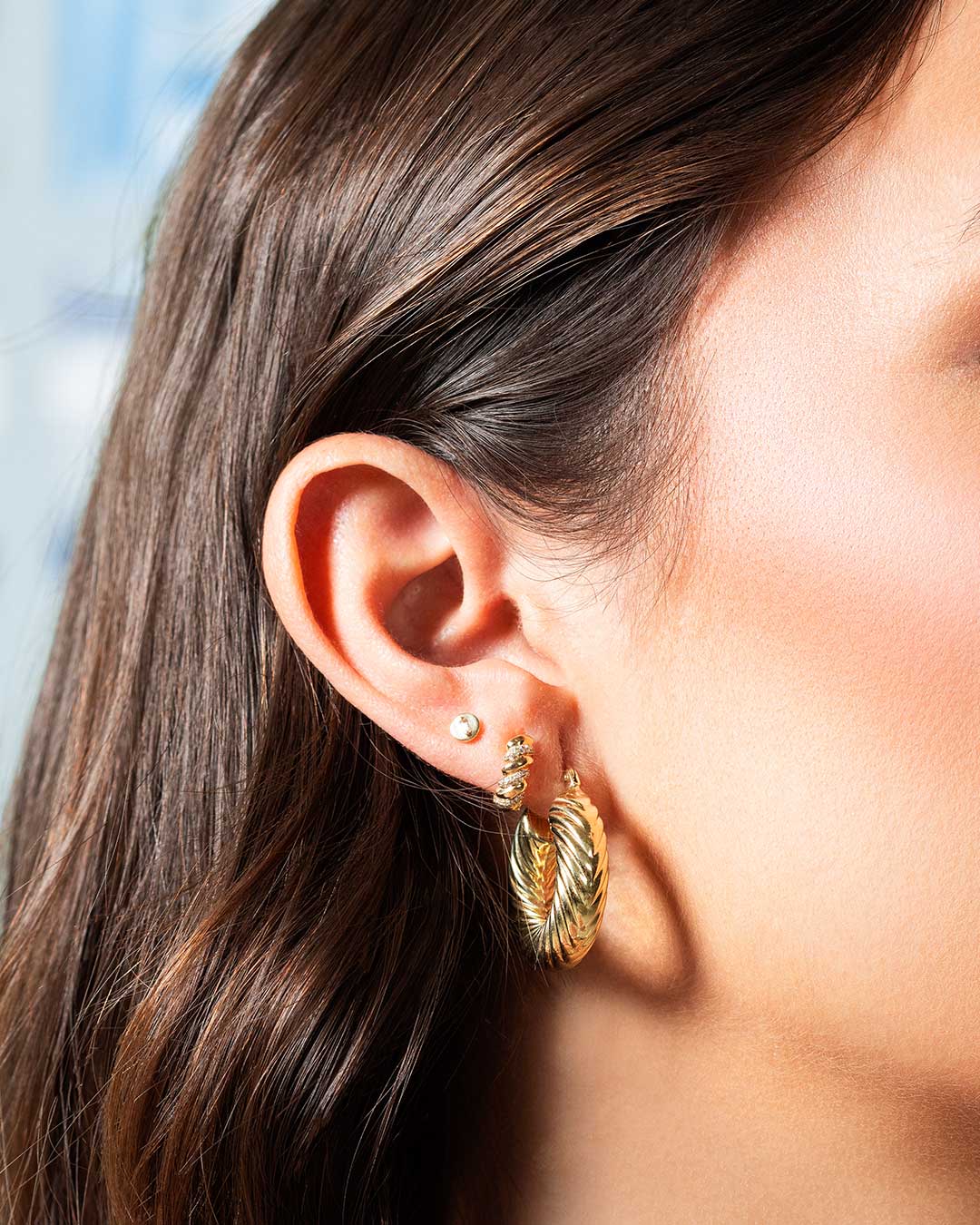 14KY CHUNKY TWISTED HOOP EARRINGS - C'SANTOS