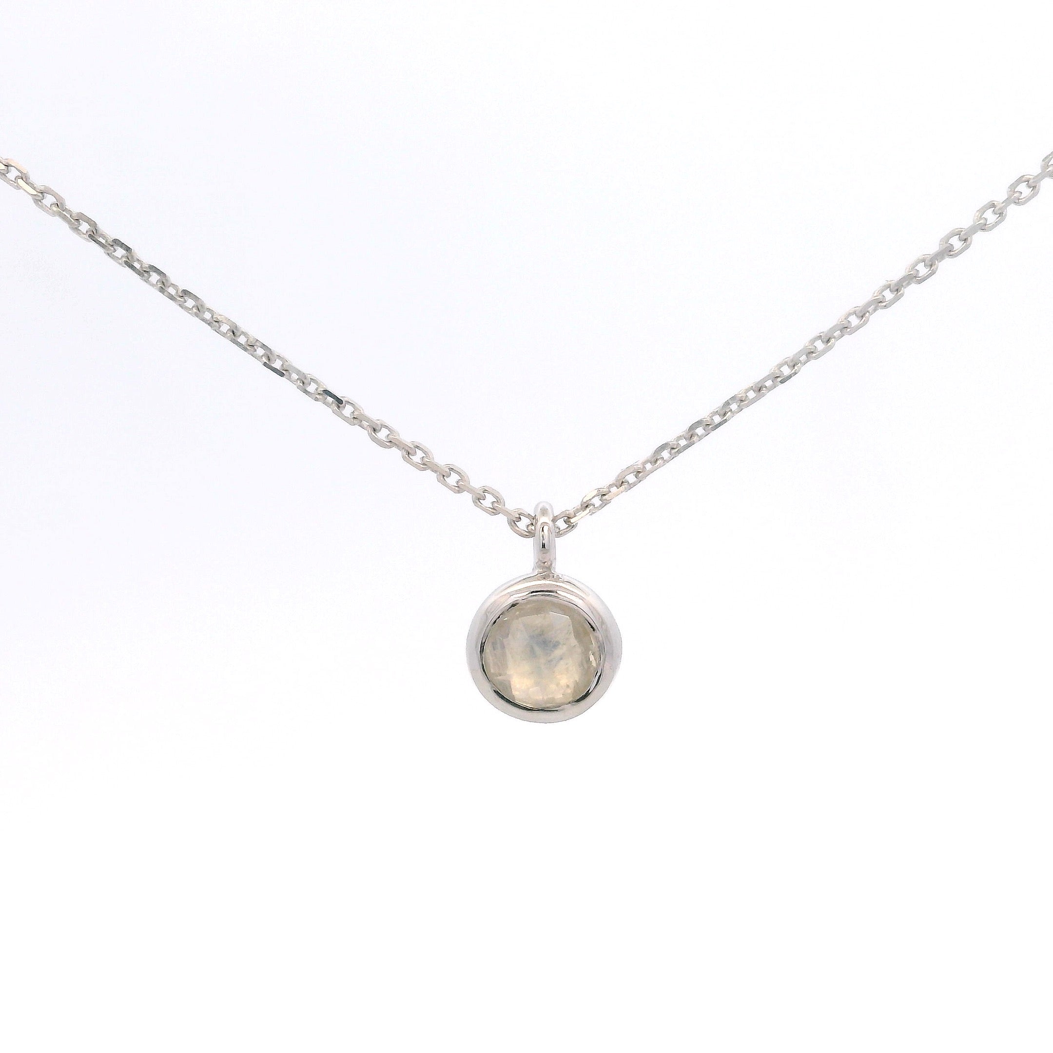 925SL BEZEL MOOSTONE SOLITARY NECKLACE