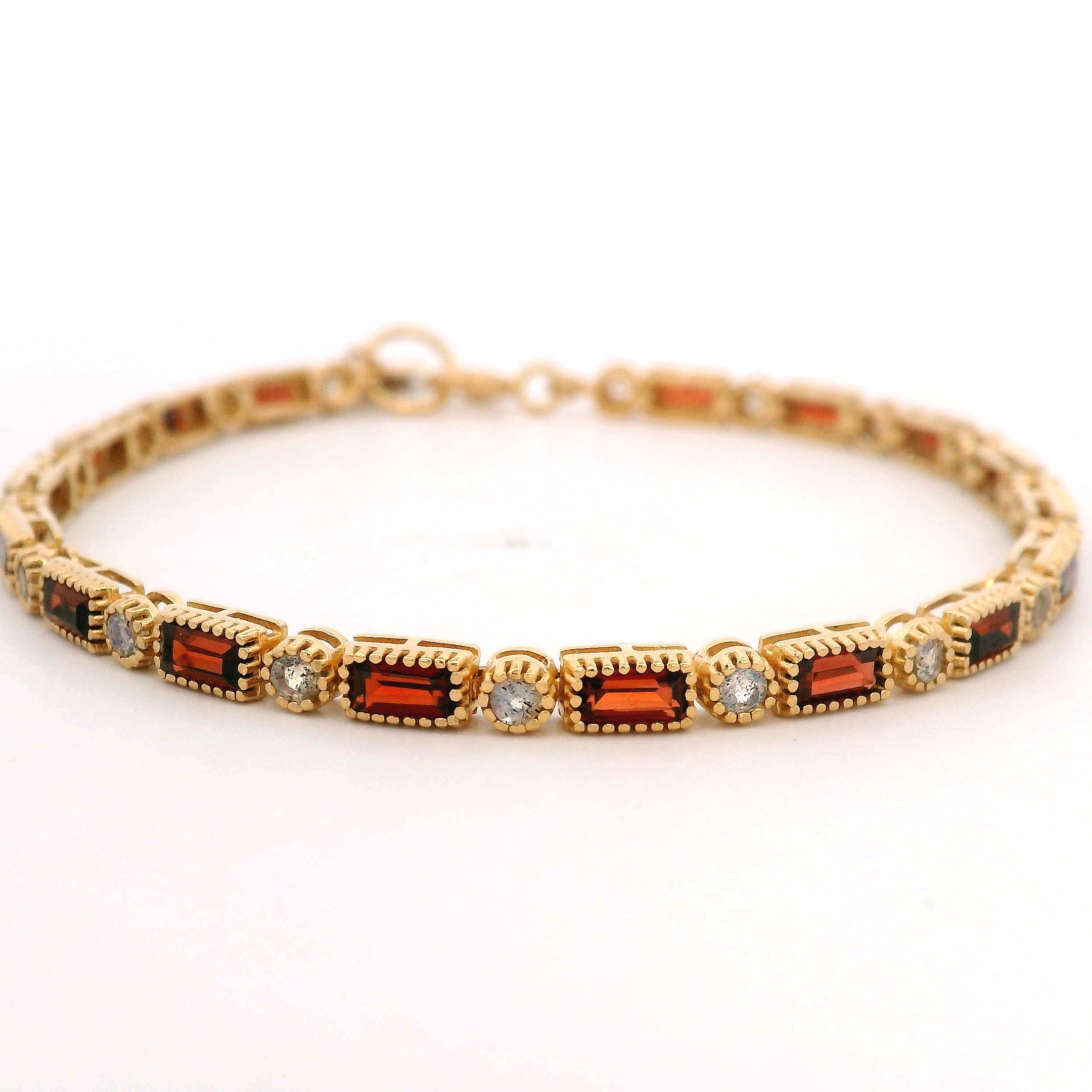 925YG TENNIS BAGUETTE GARNET BEZEL LABRADORITE BRACELET