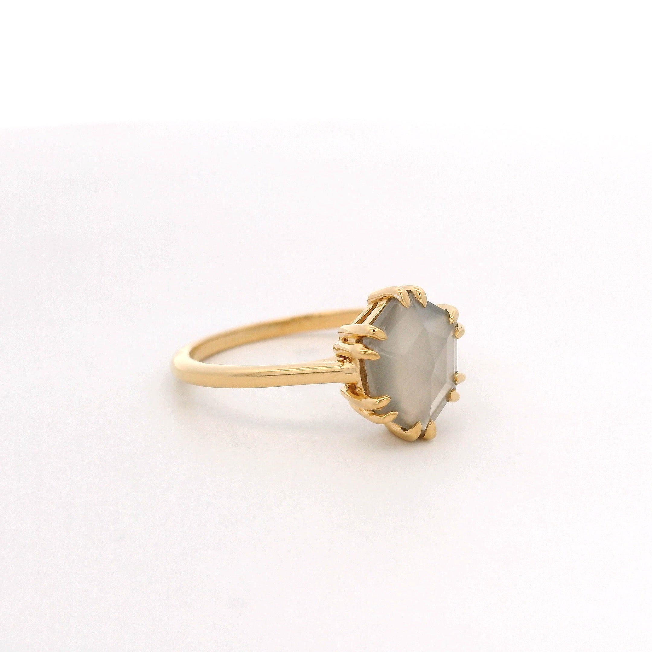 925YG HEXAGONAL MOOSTONE GRAY RING T6.5