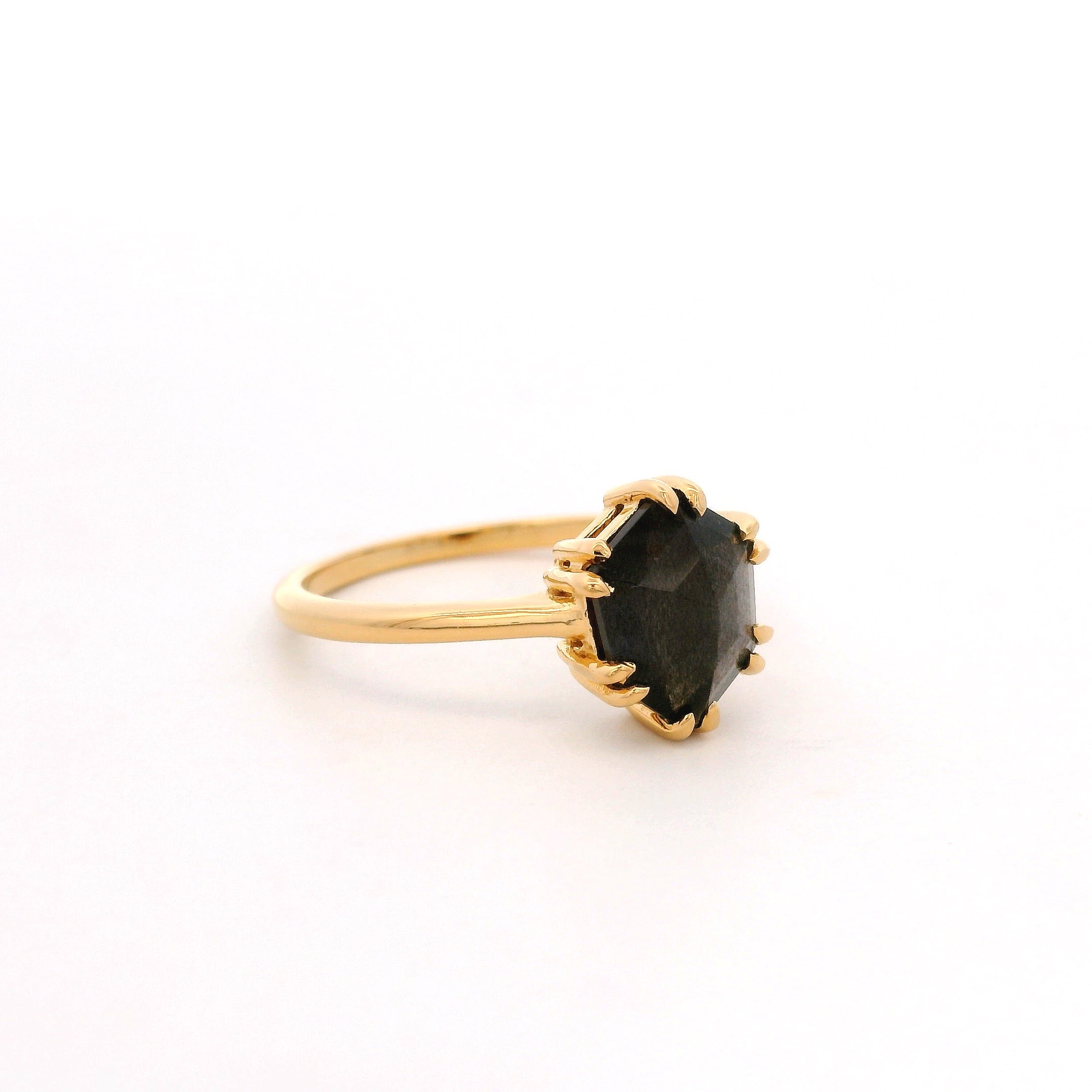 925YG HEXAGONAL LABRADORITE BLACK RING T6.5