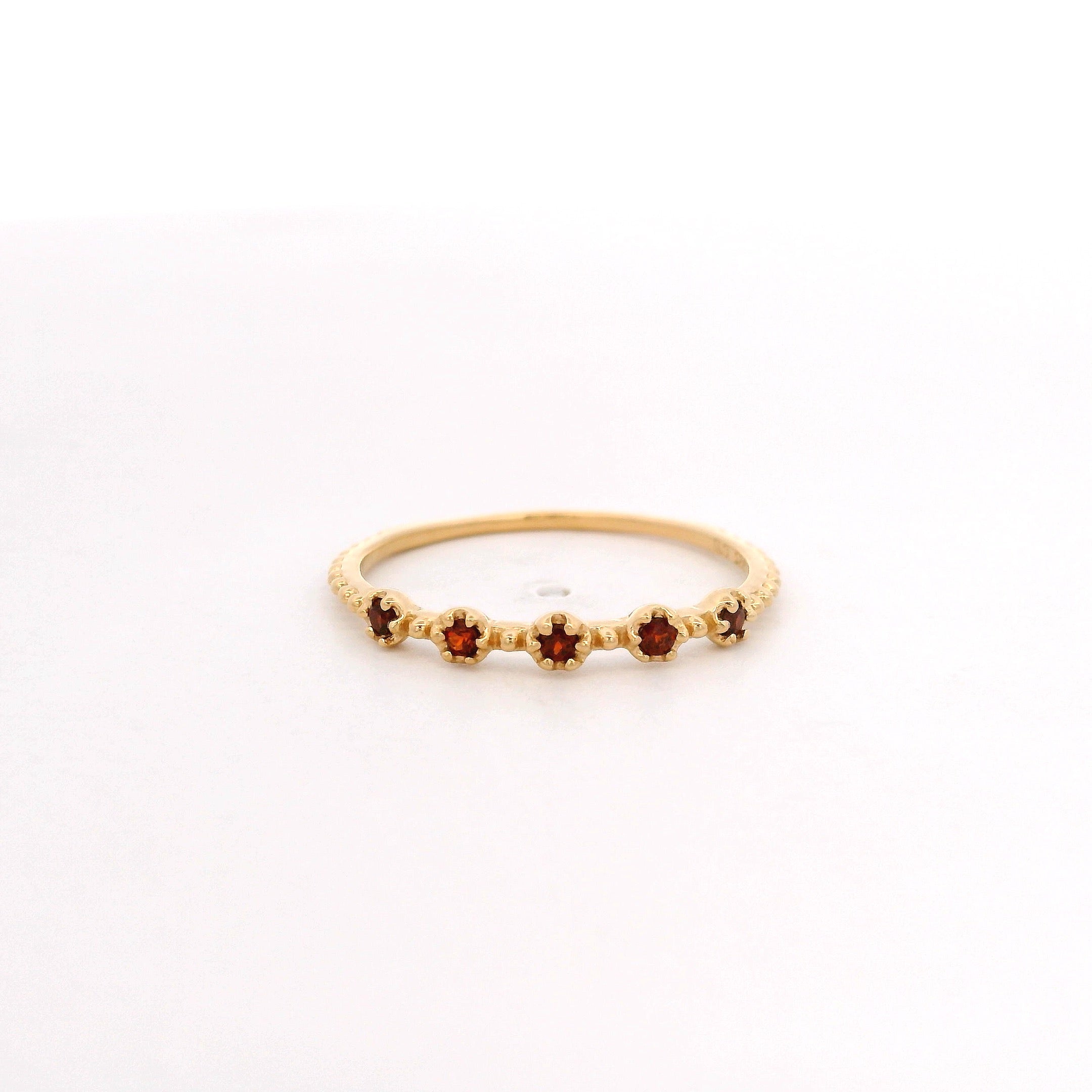 925YG FIVE STONE GARNET RING T6.5