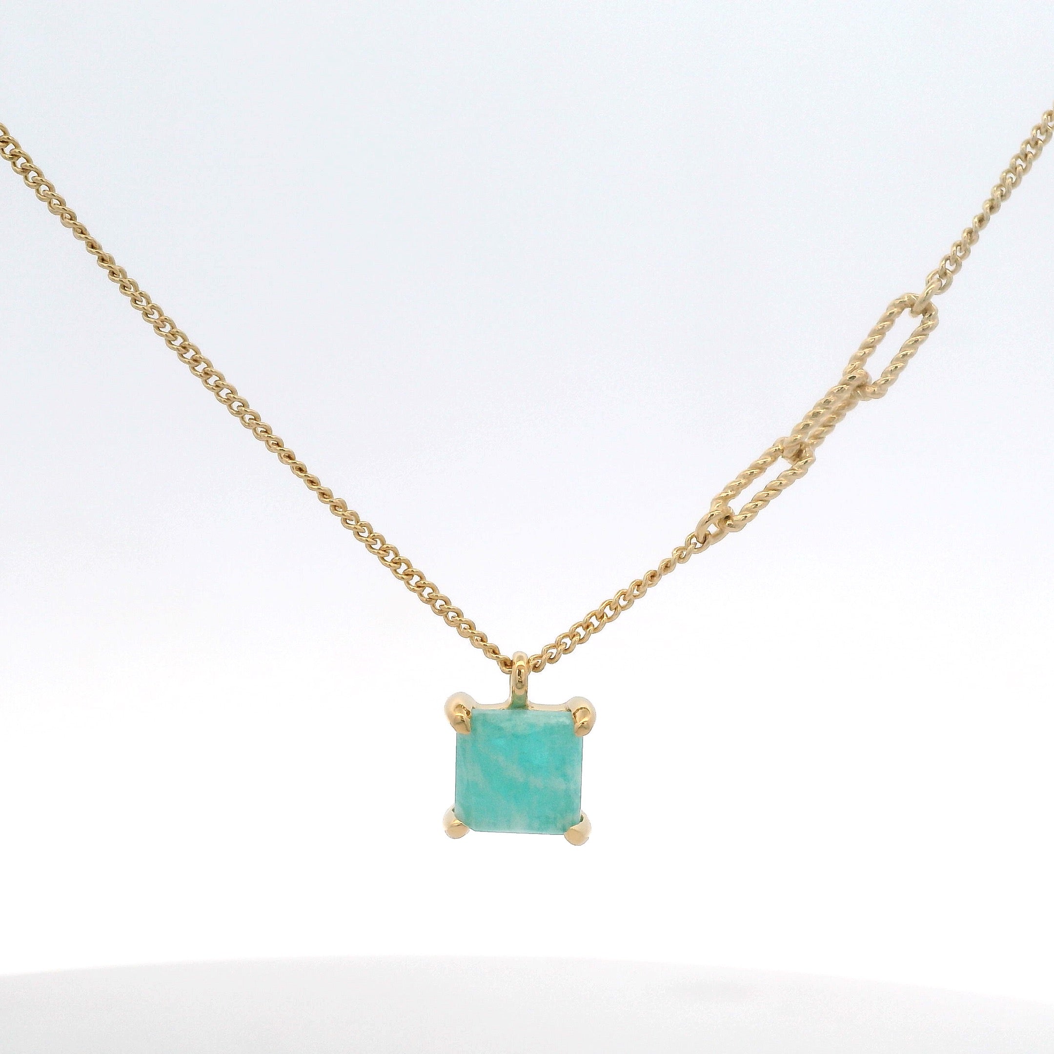 925YG SOLITARY SQUARE AMAZONITE NECKLACE