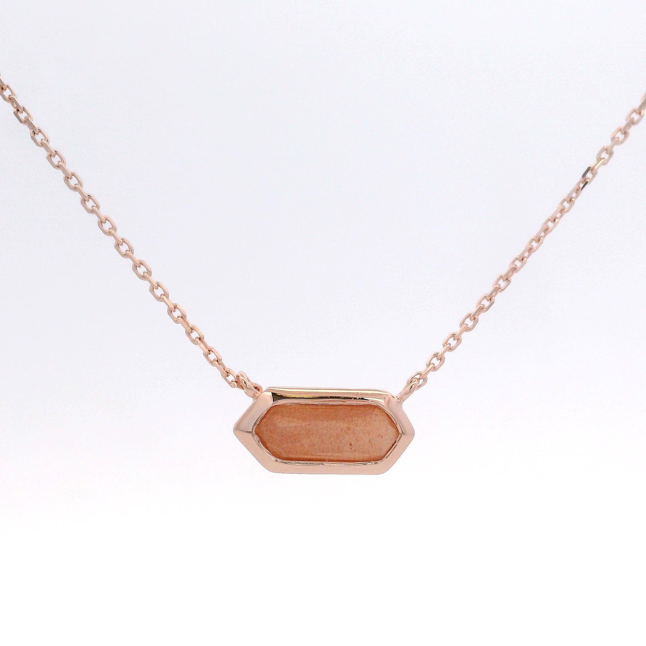 925RG HEXAGONAL MOOSTONE PEACH NECKLACE
