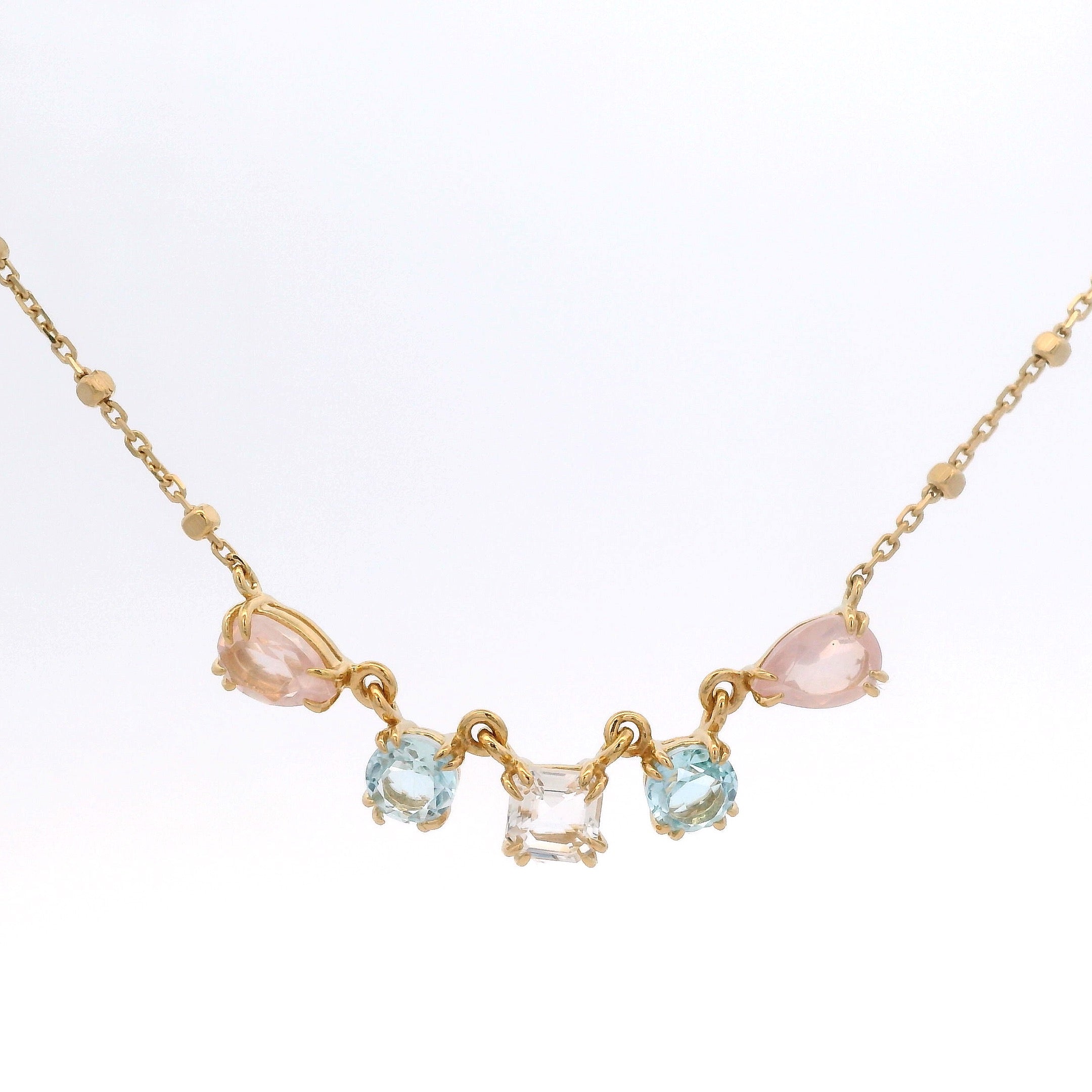 925YG STANTION CENTER ROCK CRYSTAL TOPAZ BLUE ROSE QUARTZ NECKLACE