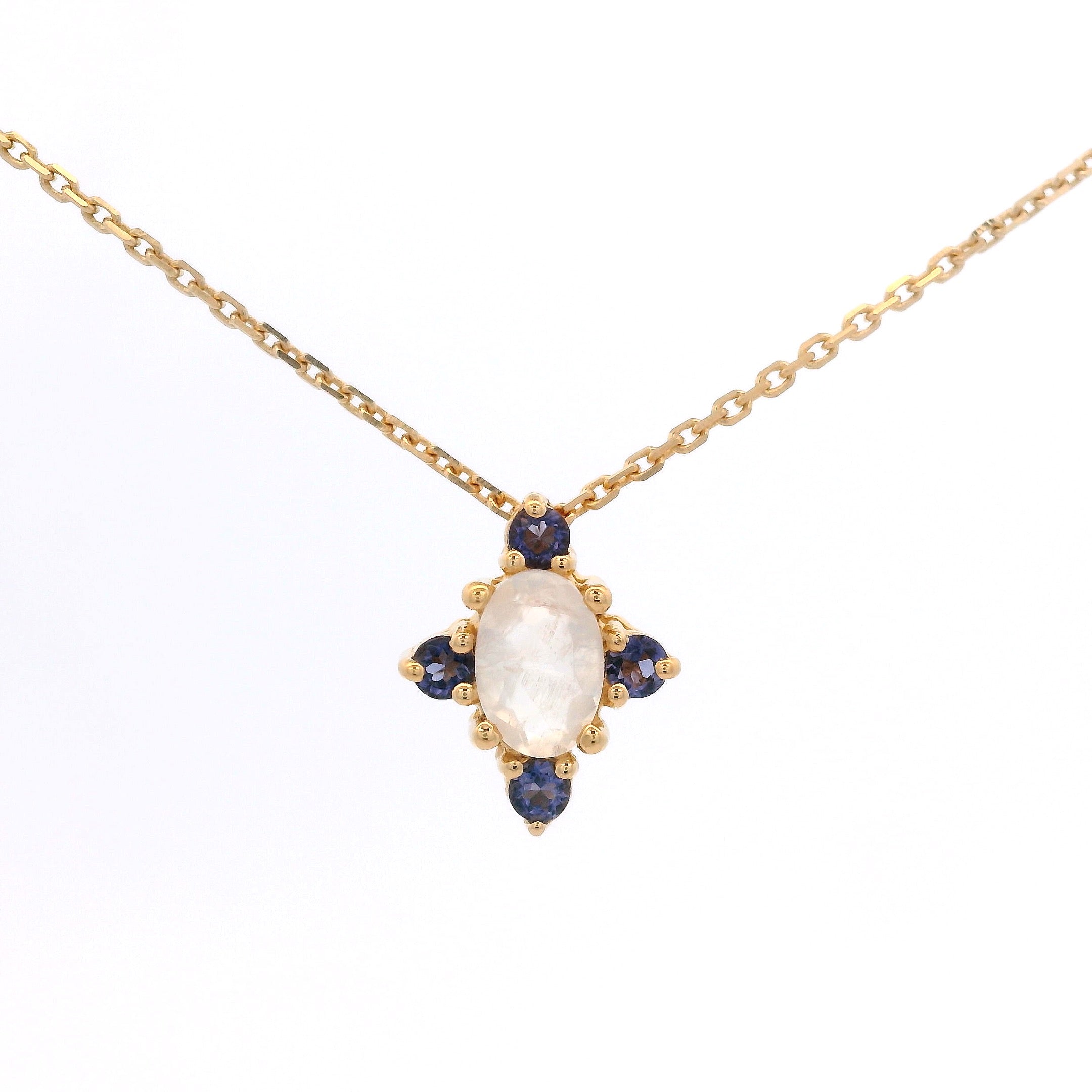 925YG OVAL MOOSTONE POINTS IOLITE NECKLACE