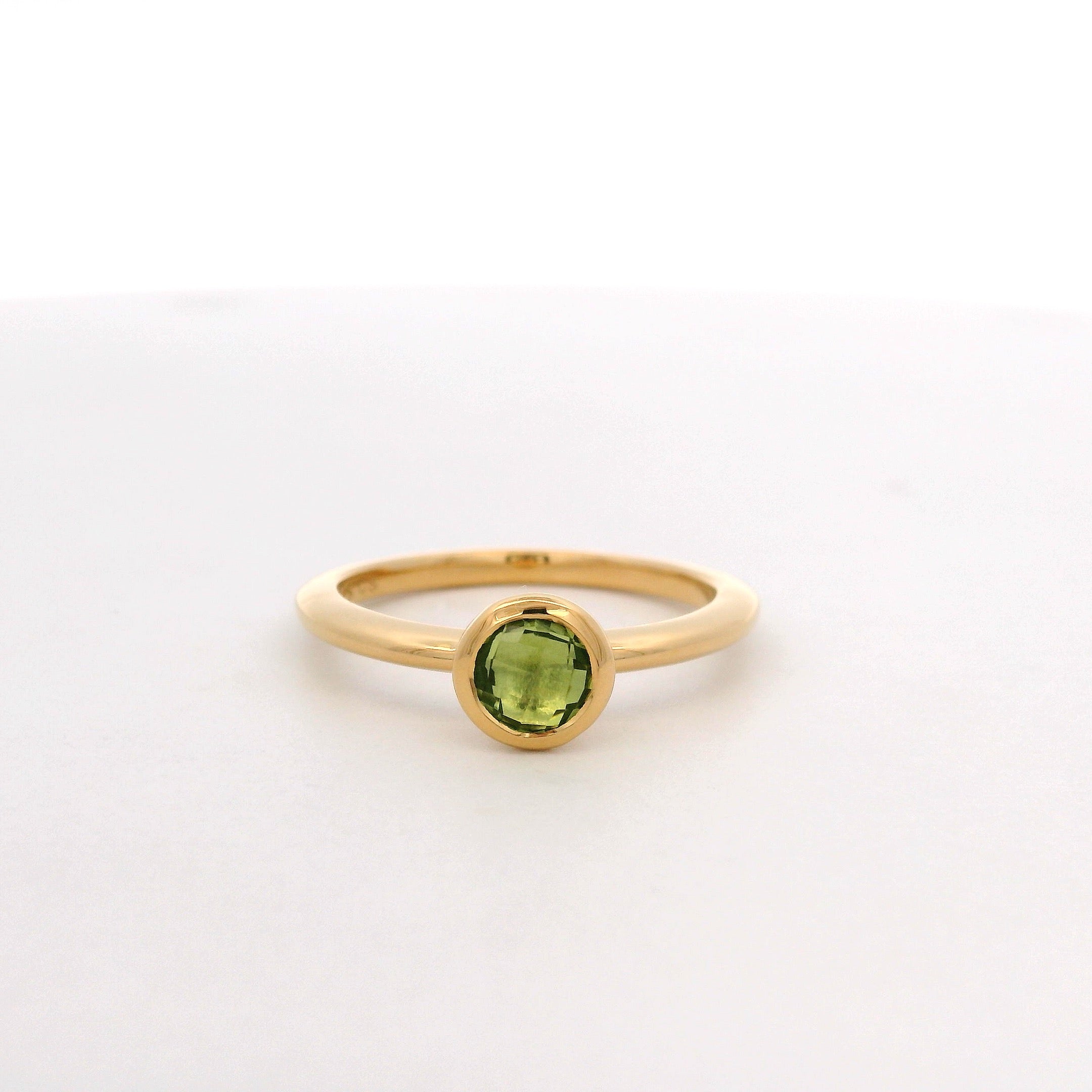 925YG BEZEL PERIDOT SOLITARY RING T6.5