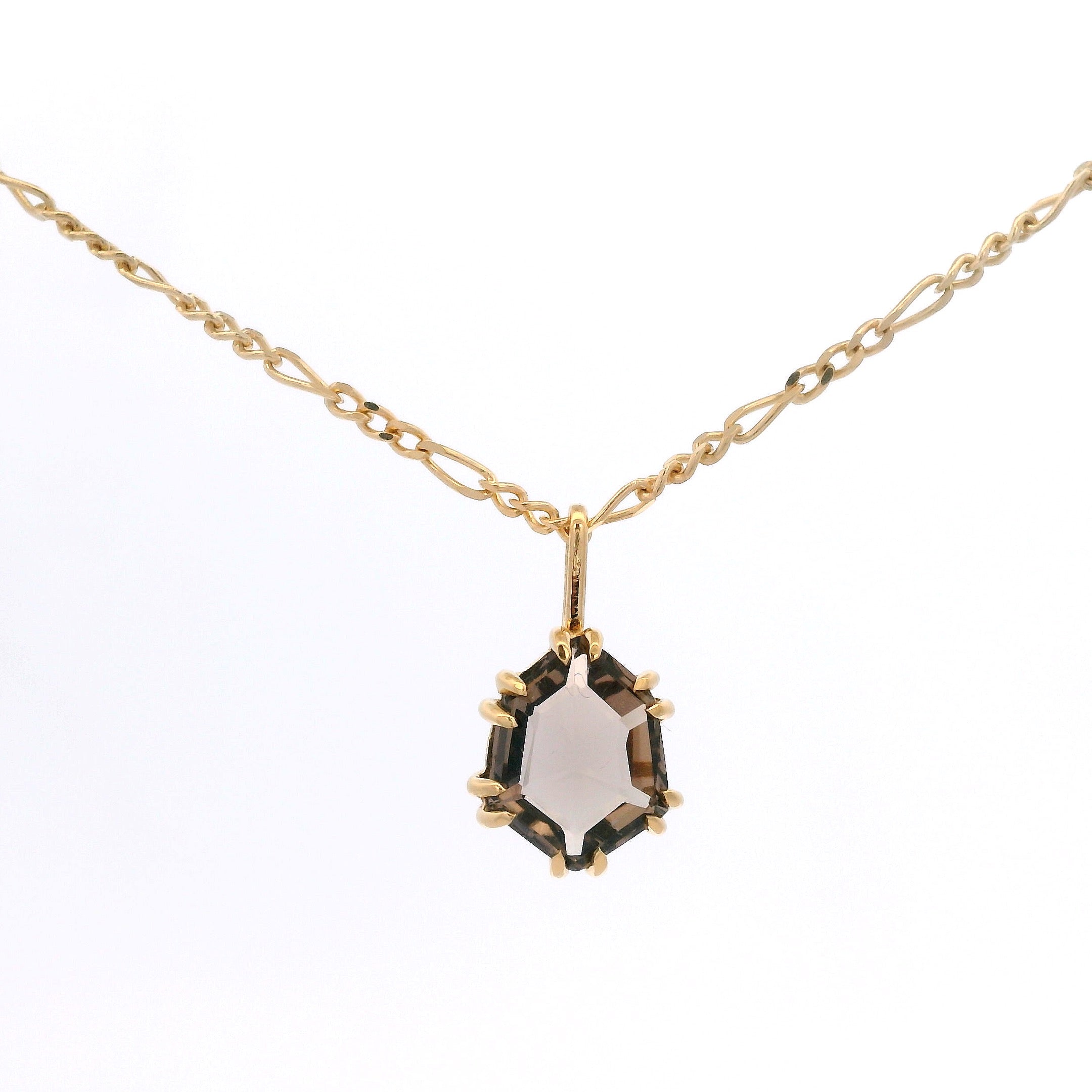 925YG HEXAGONAL SMOKY QUARTZ LIGHT NECKLACE