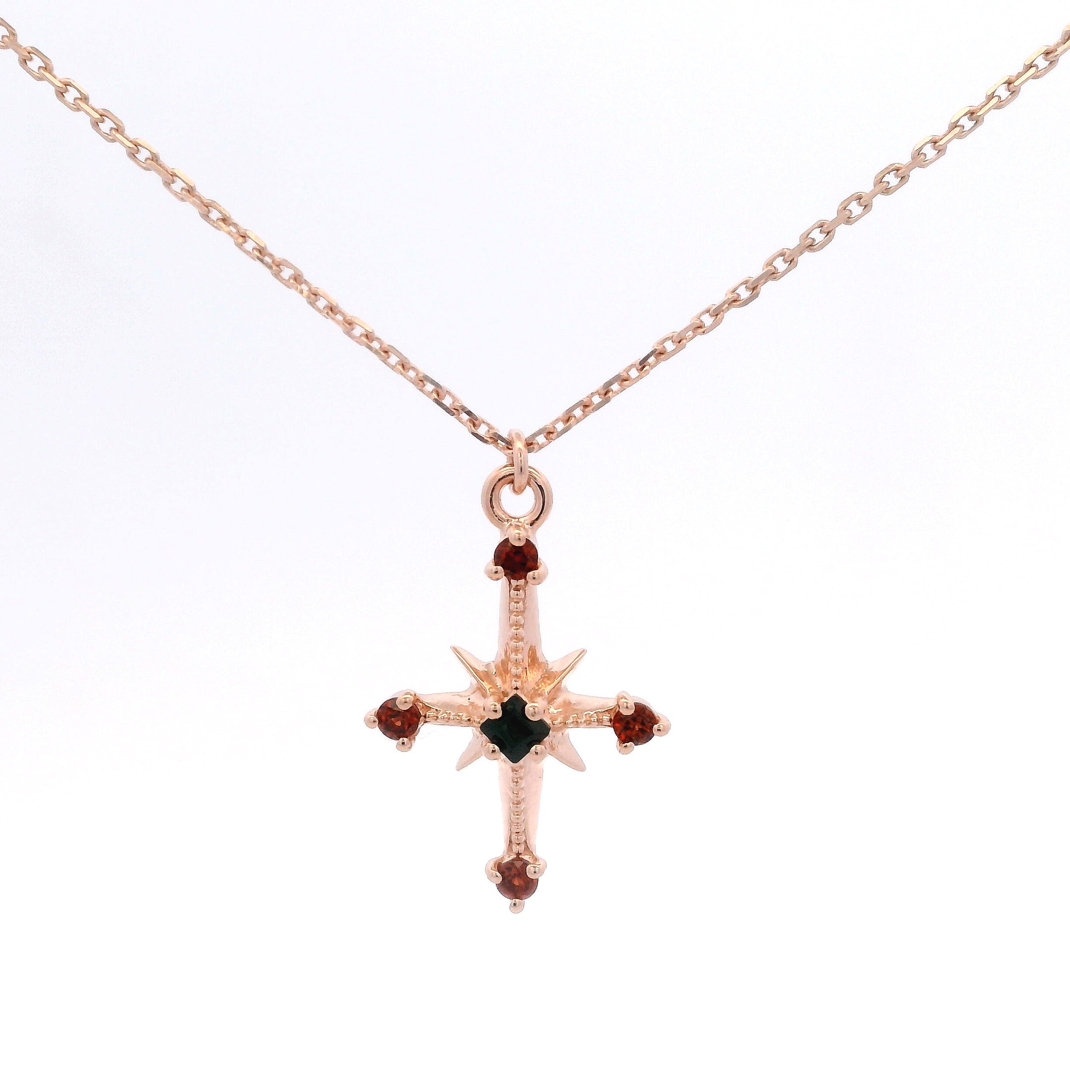 925RG NORT STAR CENTER SPINEL BLACK AND GARNET NECKLACE