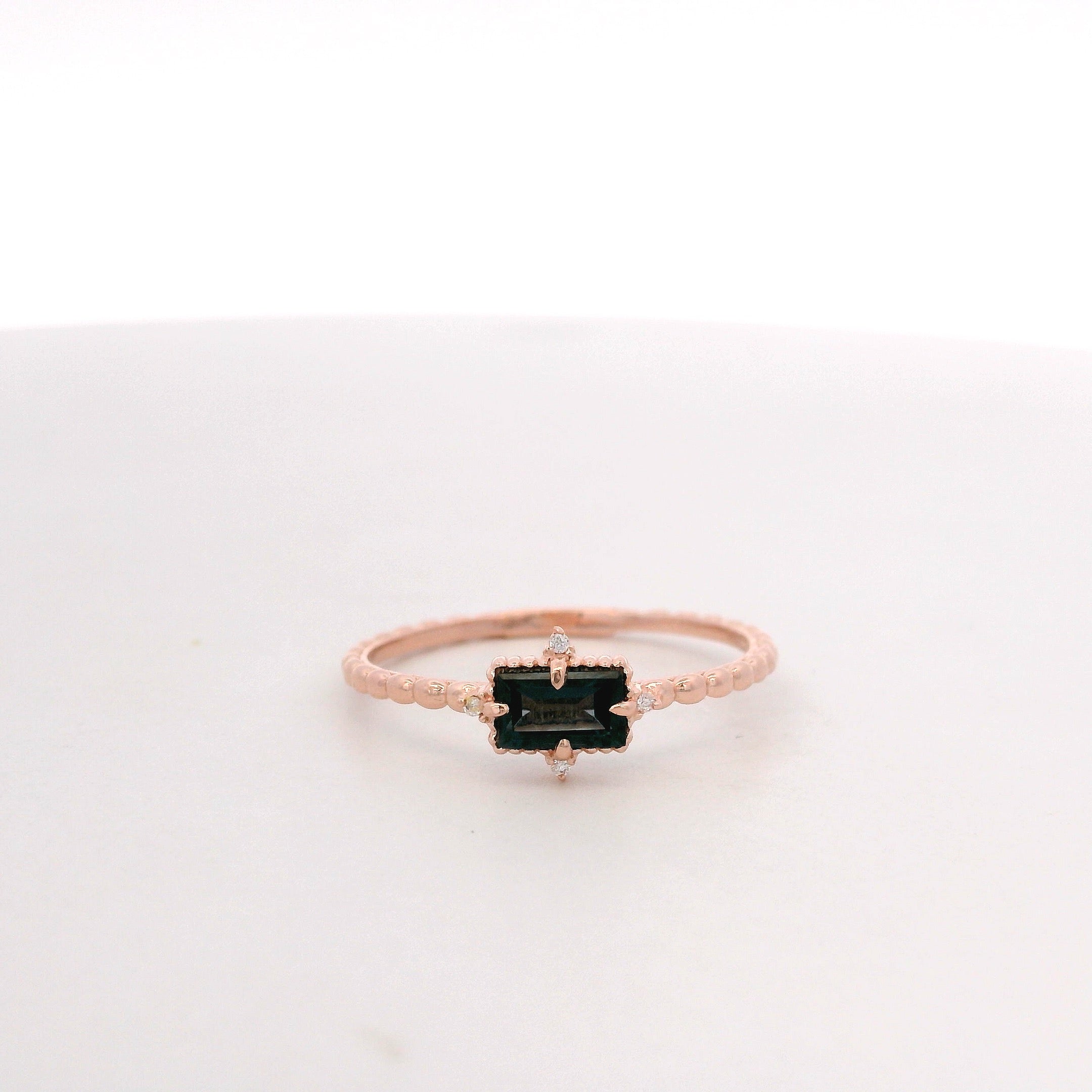 925RG RECTAGLE TOPAZ BLUE POINTS CZ RING T6.5