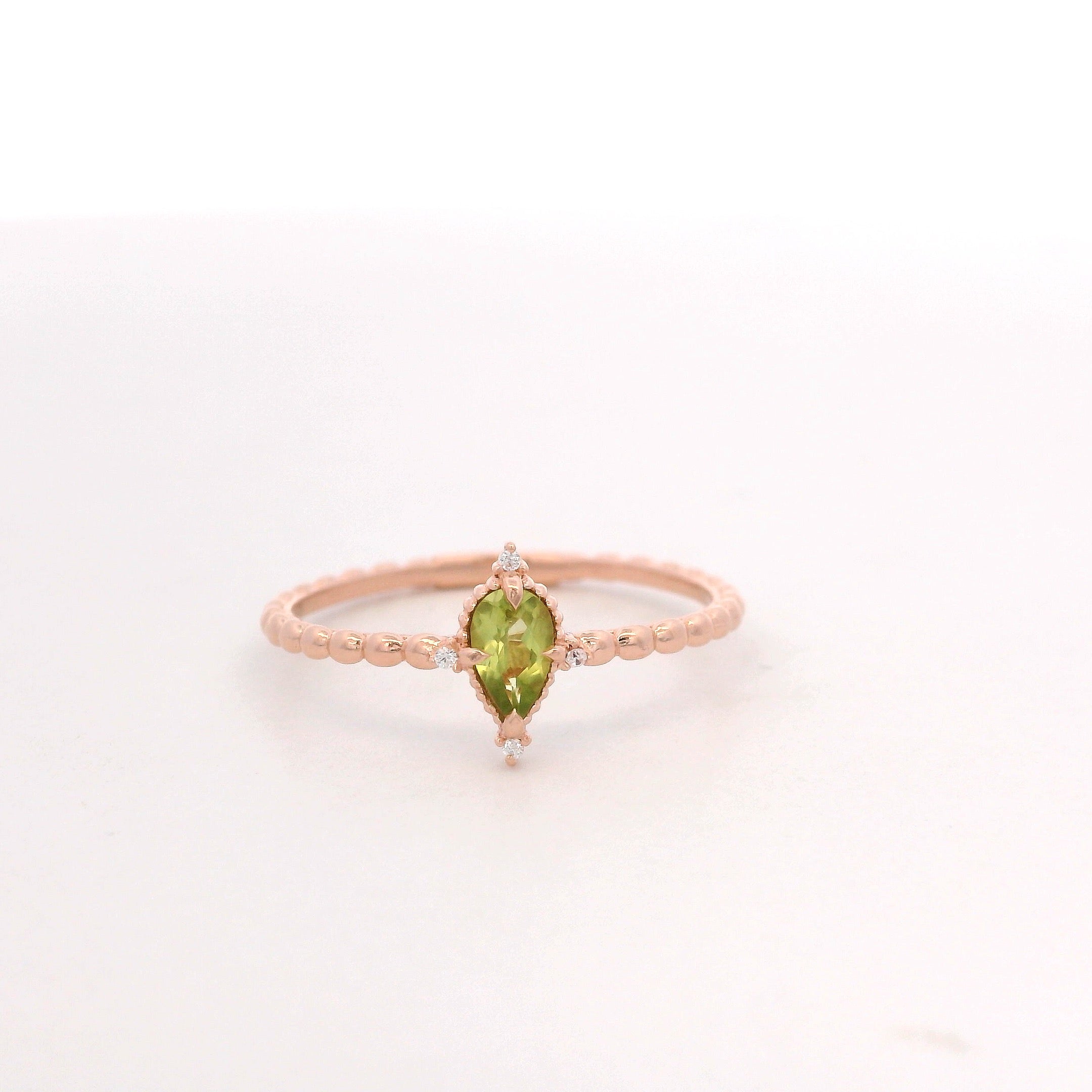 925RG DROP PERIDOT POINTS CZ RING T6.5