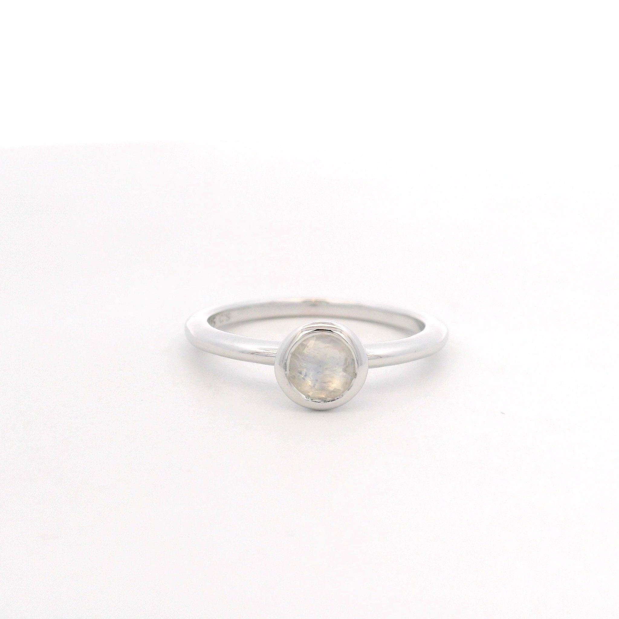 925SL BEZEL MOOSTONE SOLITARY RING T6.5 - C'SANTOS