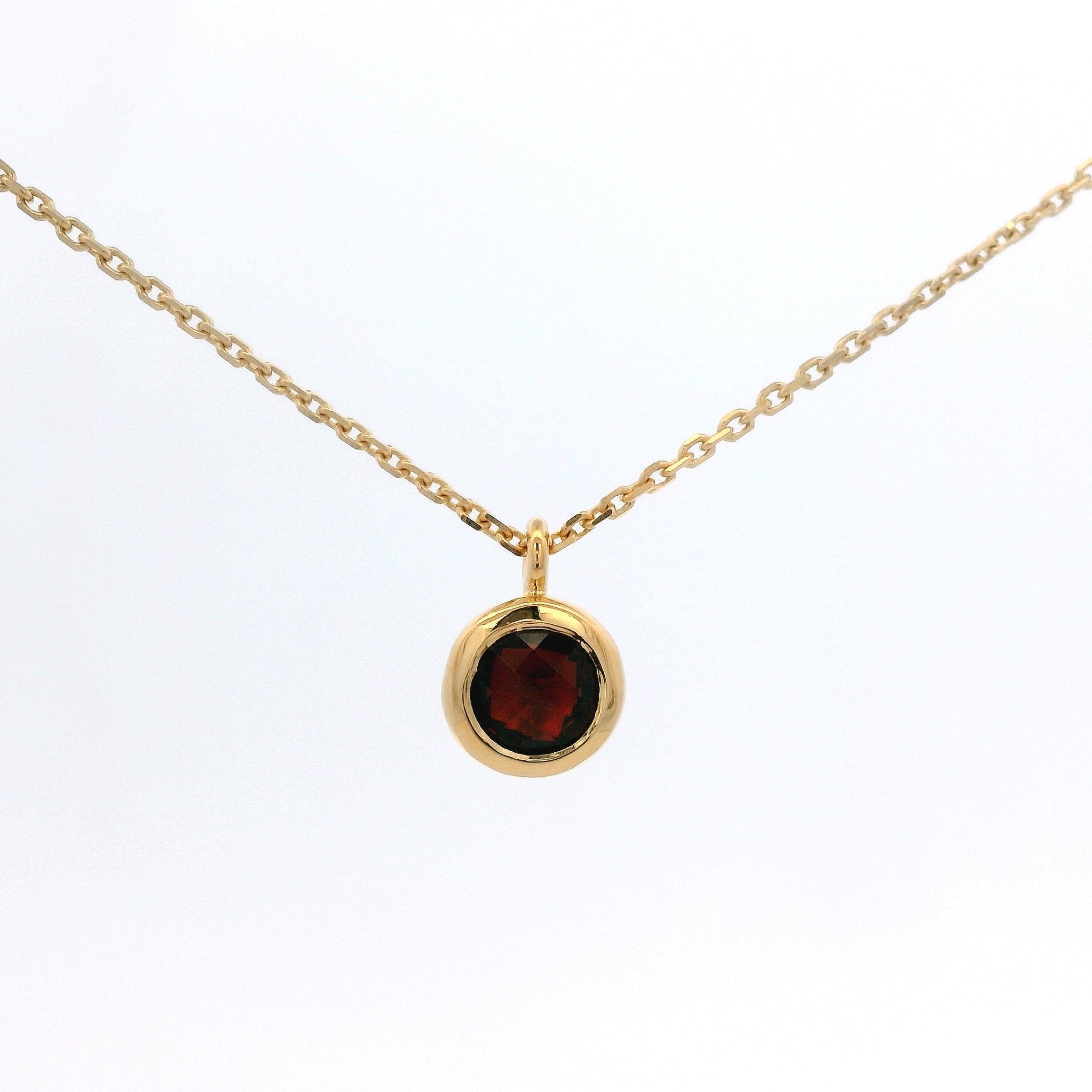 925YG BEZEL GARNET SOLITARY NECKLACE - C'SANTOS