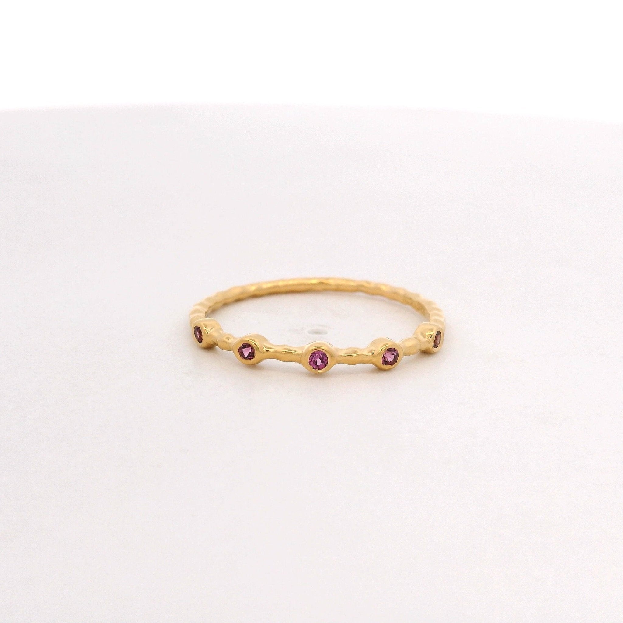 925YG FIVE STONE BEZEL RHODOLITE GARNET RING T6.5 - C'SANTOS